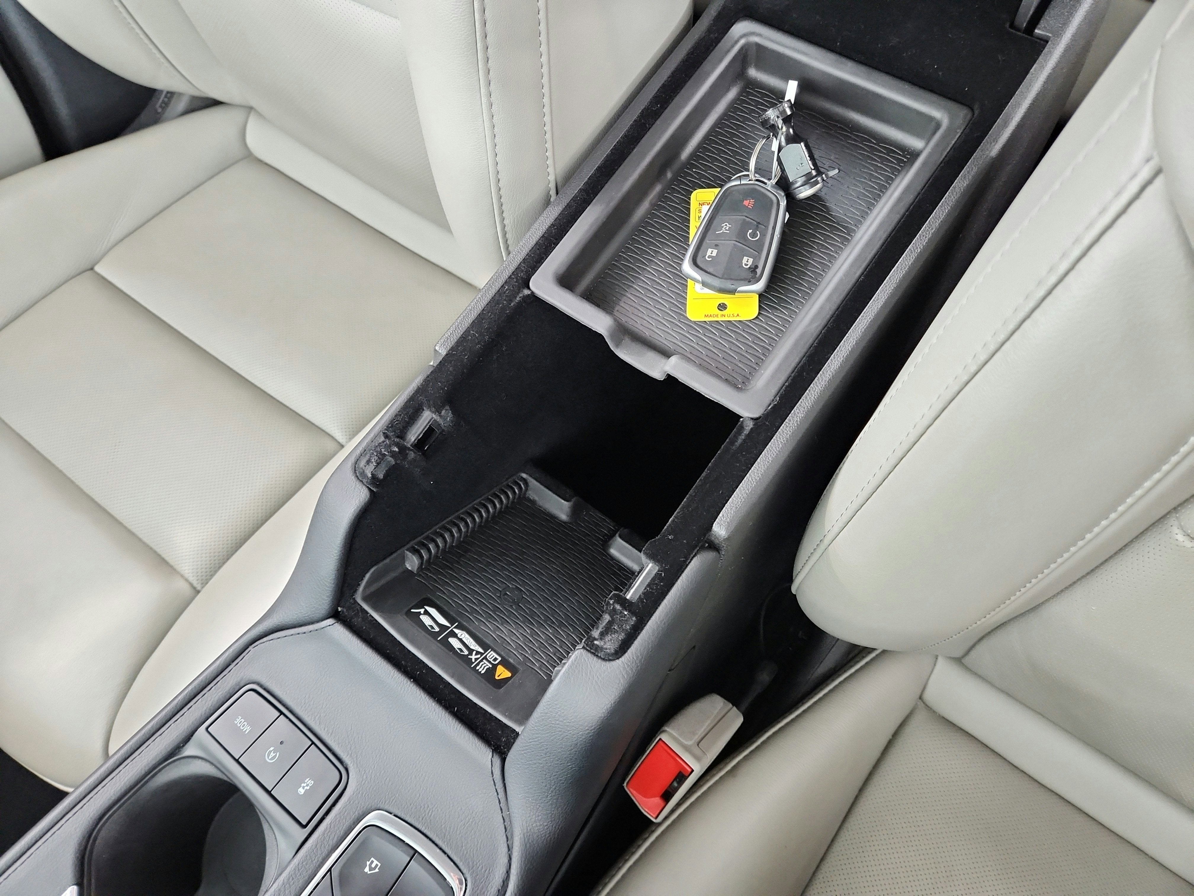 2021 Cadillac XT4 AWD Premium Luxury