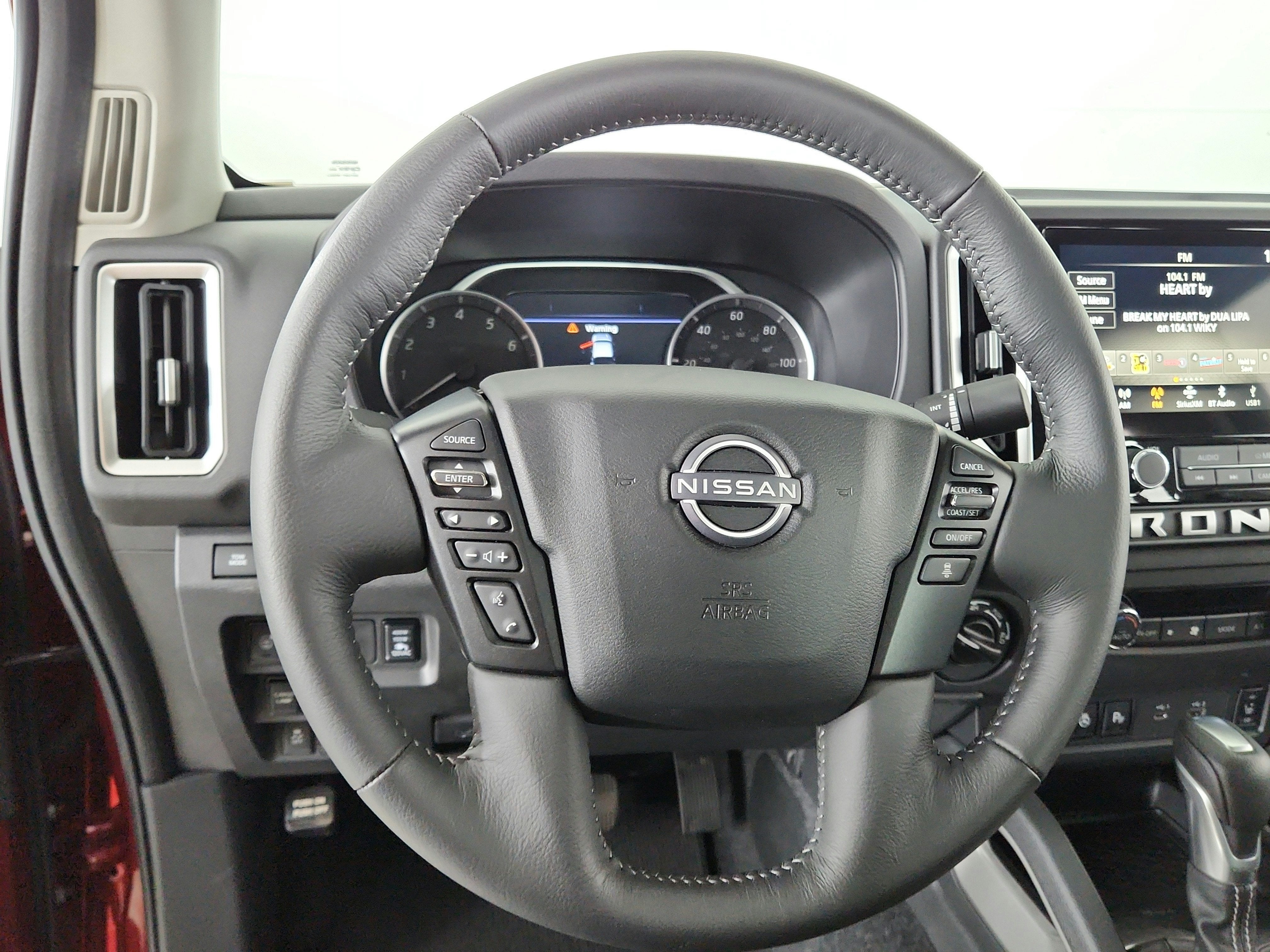 2025 Nissan Frontier SL