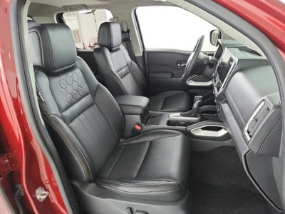 2025 Nissan Frontier SL