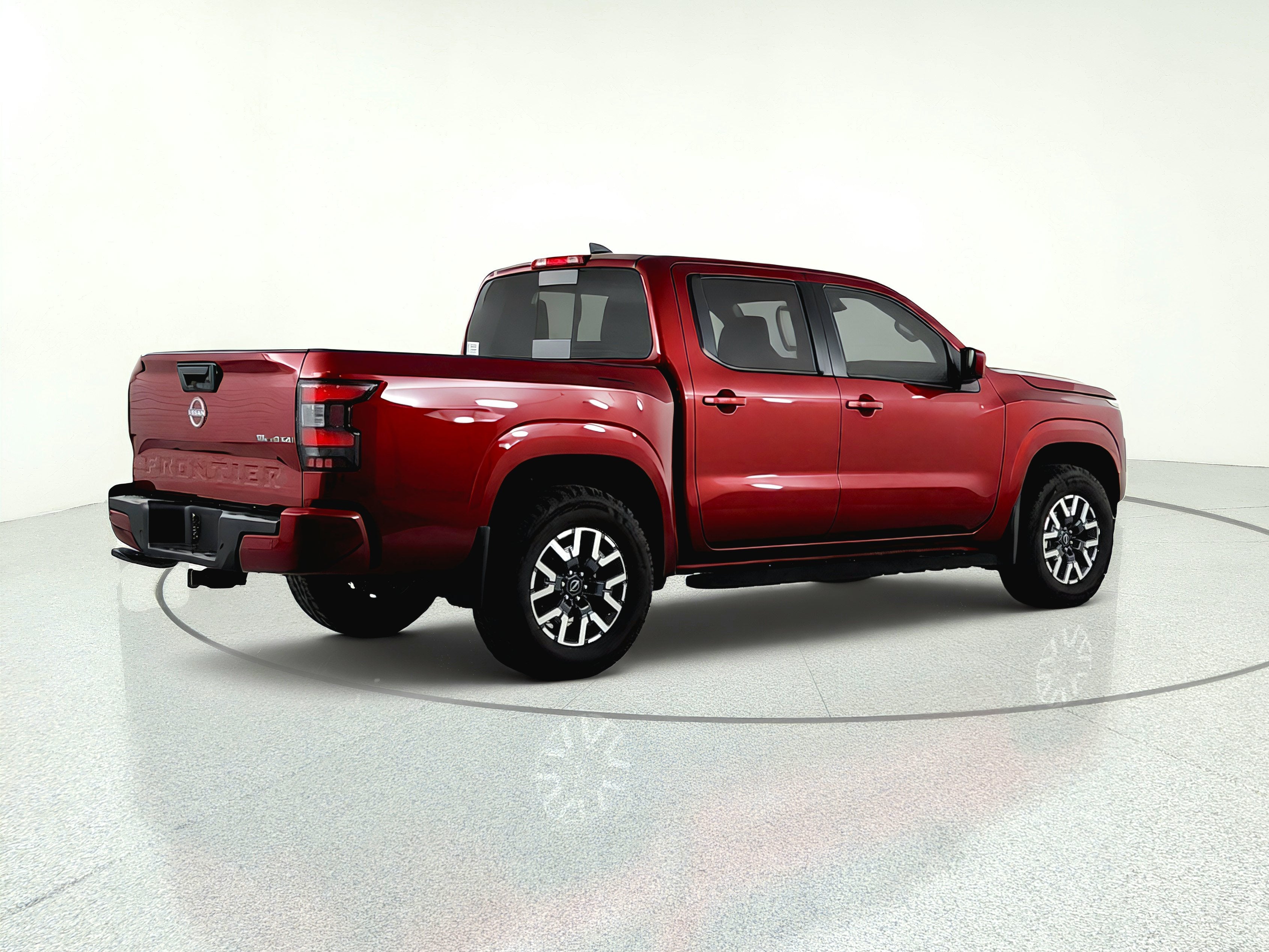 2025 Nissan Frontier SL