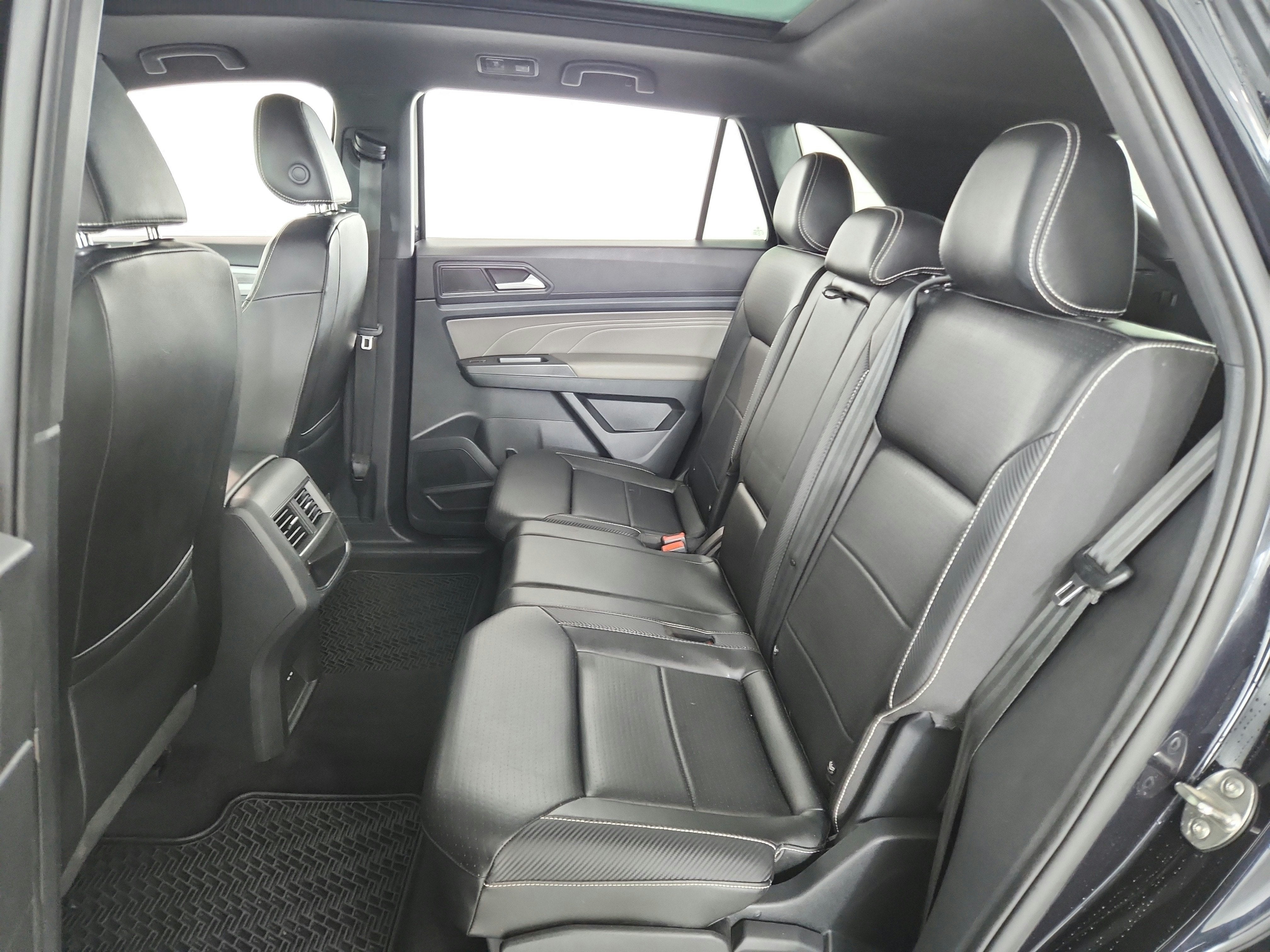 2021 Volkswagen Atlas Cross Sport 2.0T SE w/Technology FWD