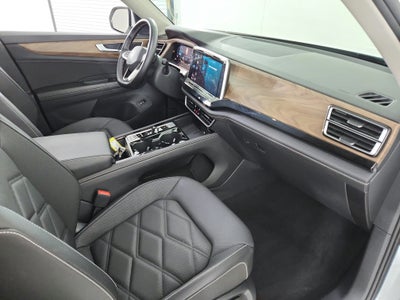 2025 Volkswagen Atlas 2.0T SE w/Technology FWD