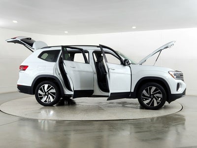2025 Volkswagen Atlas 2.0T SE w/Technology