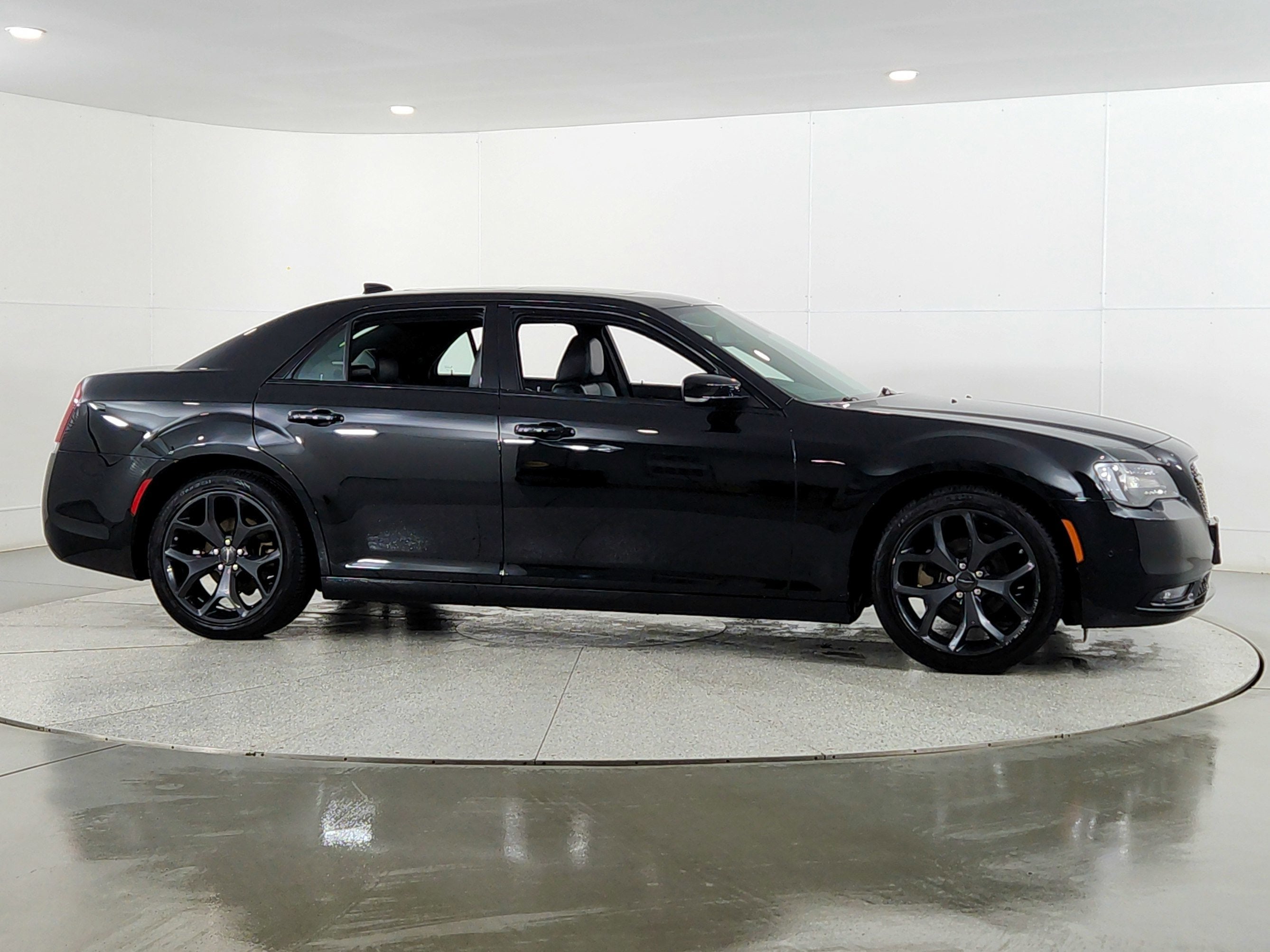 2023 Chrysler 300 300S