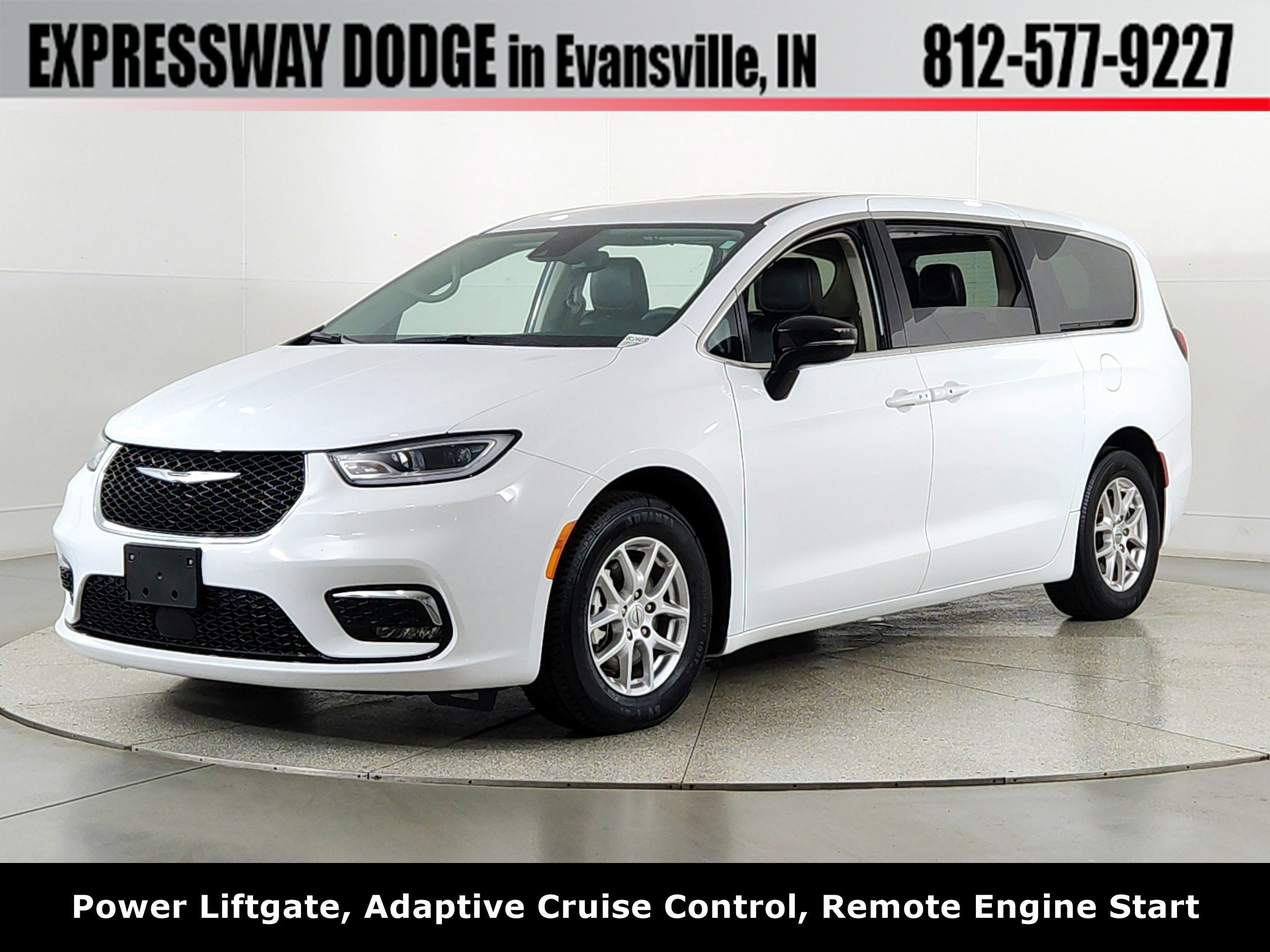 2024 Chrysler Pacifica Touring L