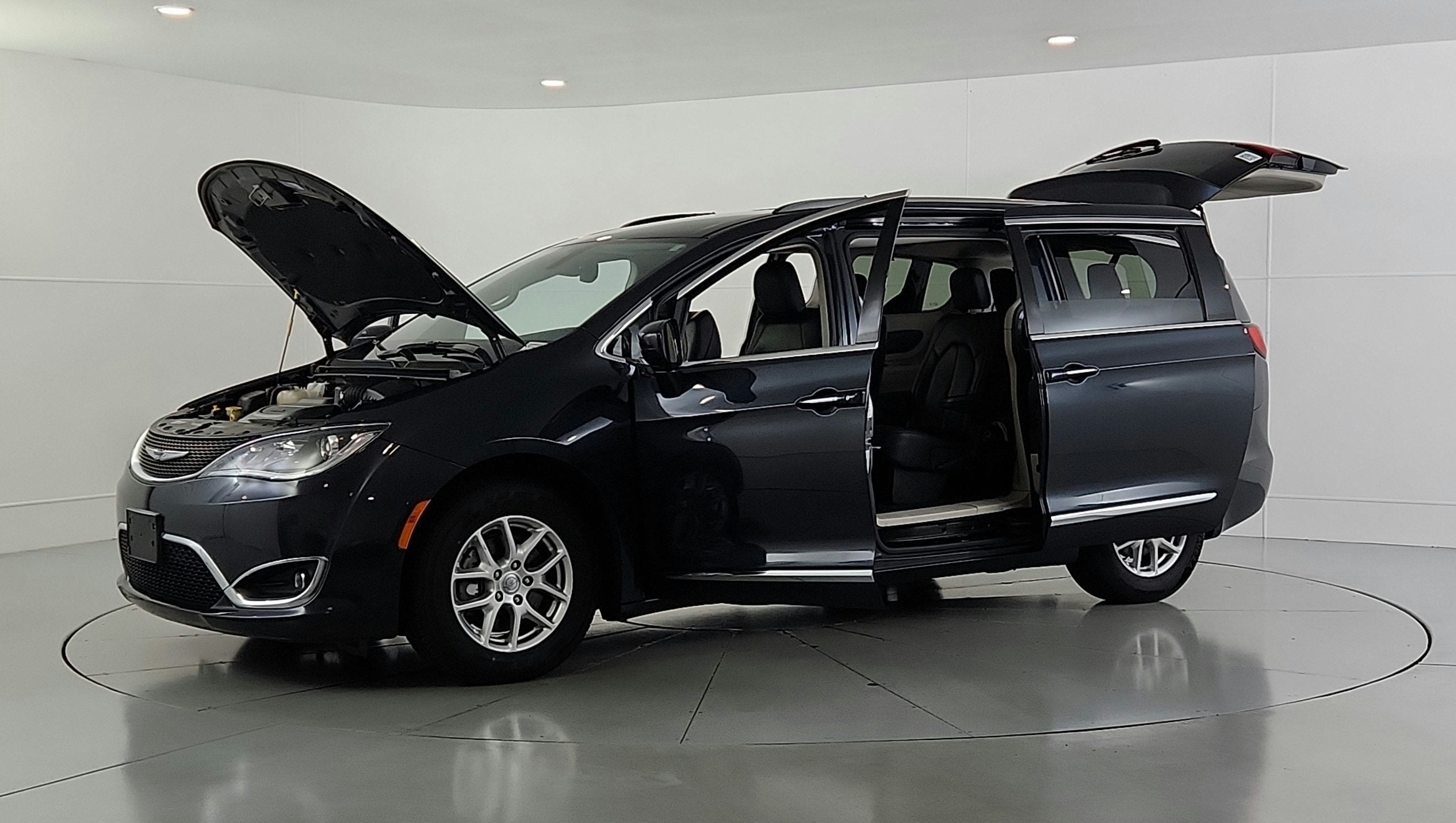 2020 Chrysler Pacifica Touring L