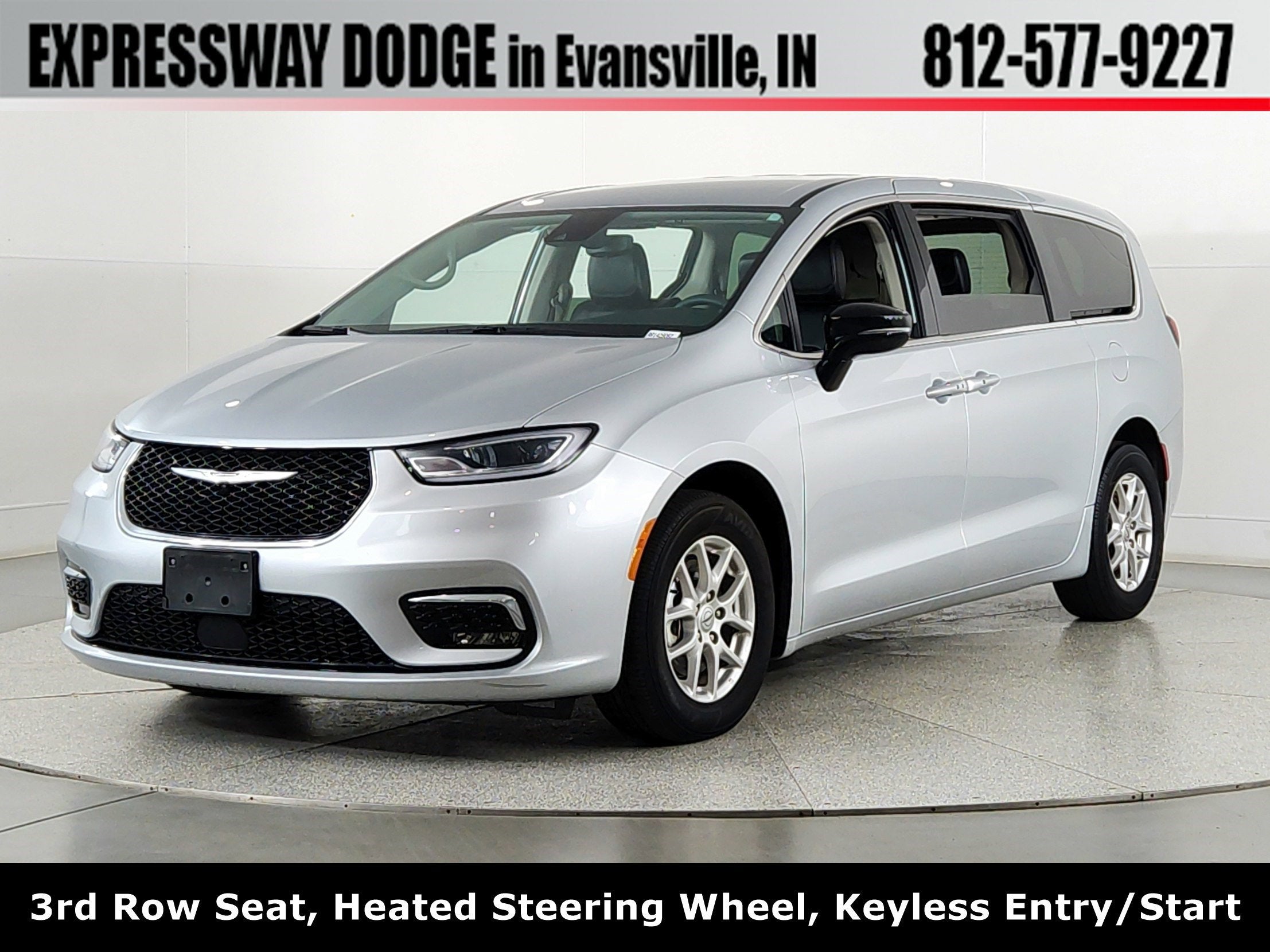 2024 Chrysler Pacifica Touring L