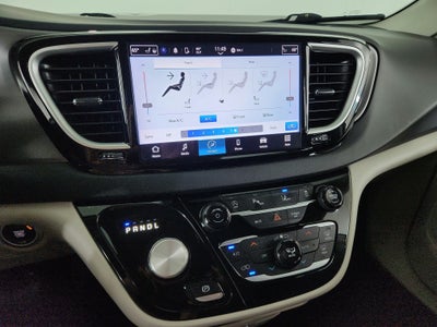 2023 Chrysler Pacifica Touring L FWD