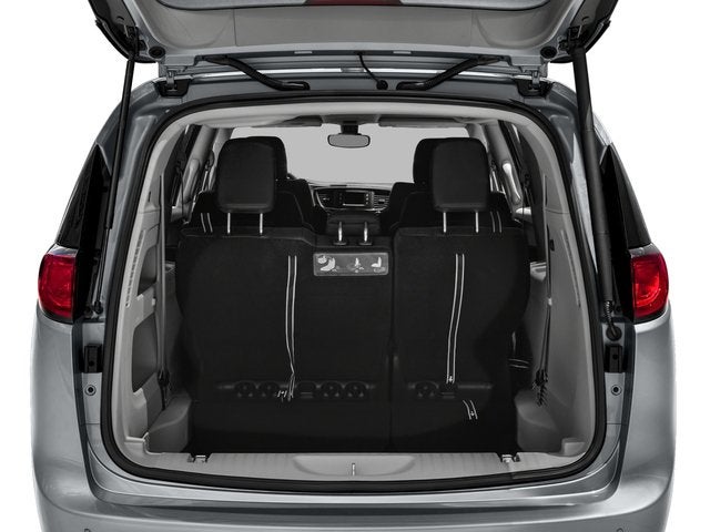 2017 Chrysler Pacifica Touring-L Plus FWD