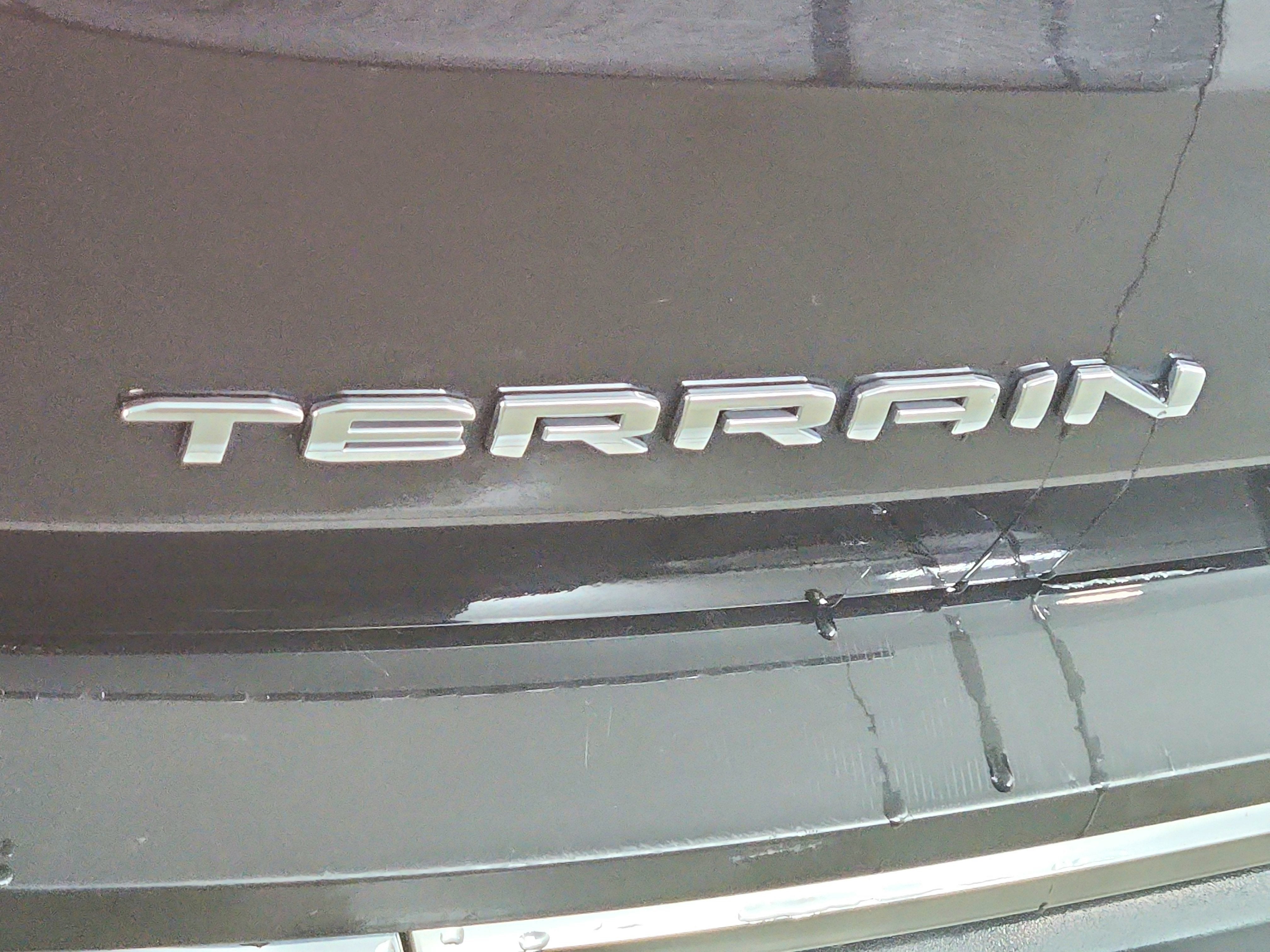 2023 GMC Terrain AT4