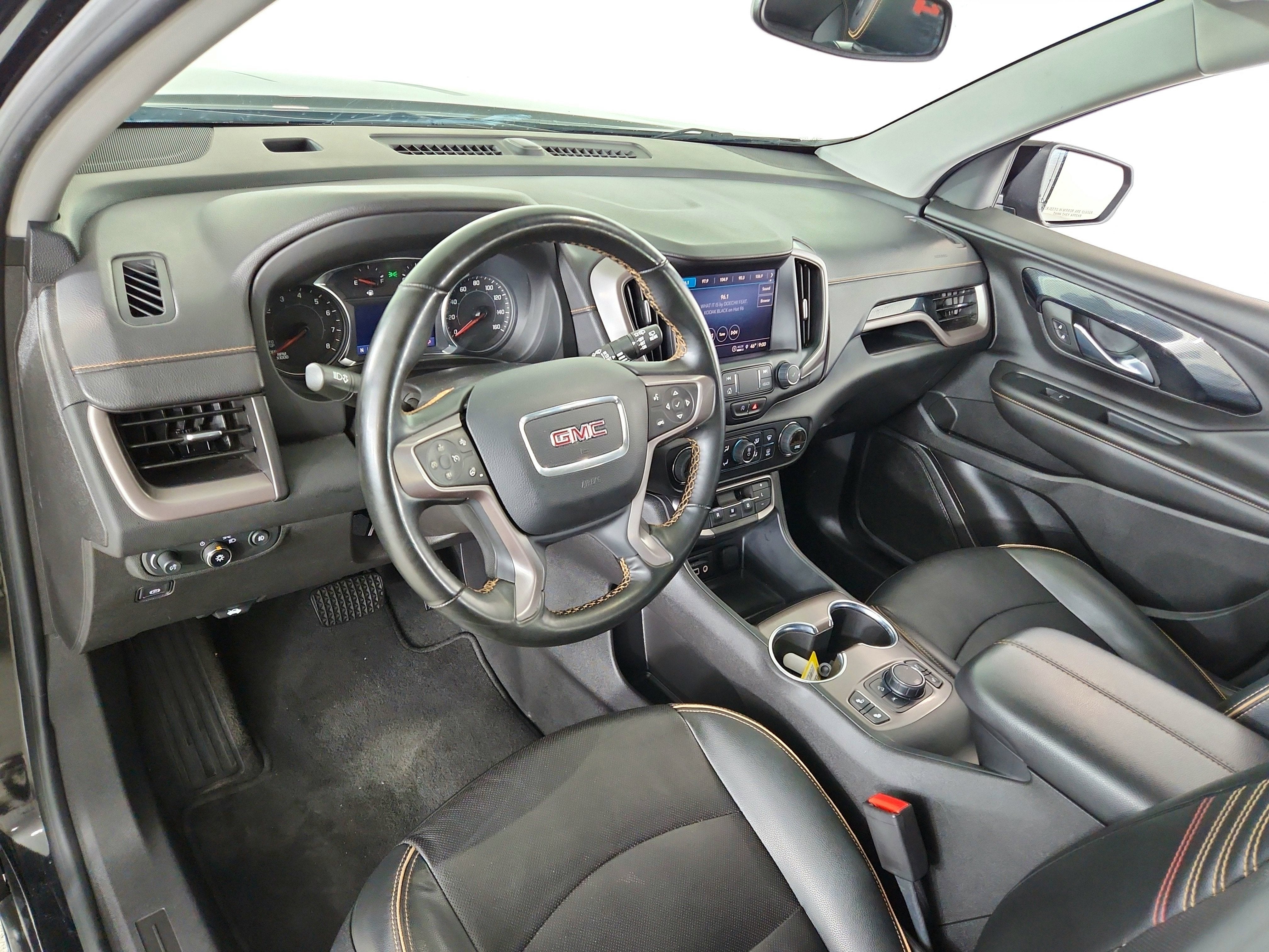 2023 GMC Terrain AT4