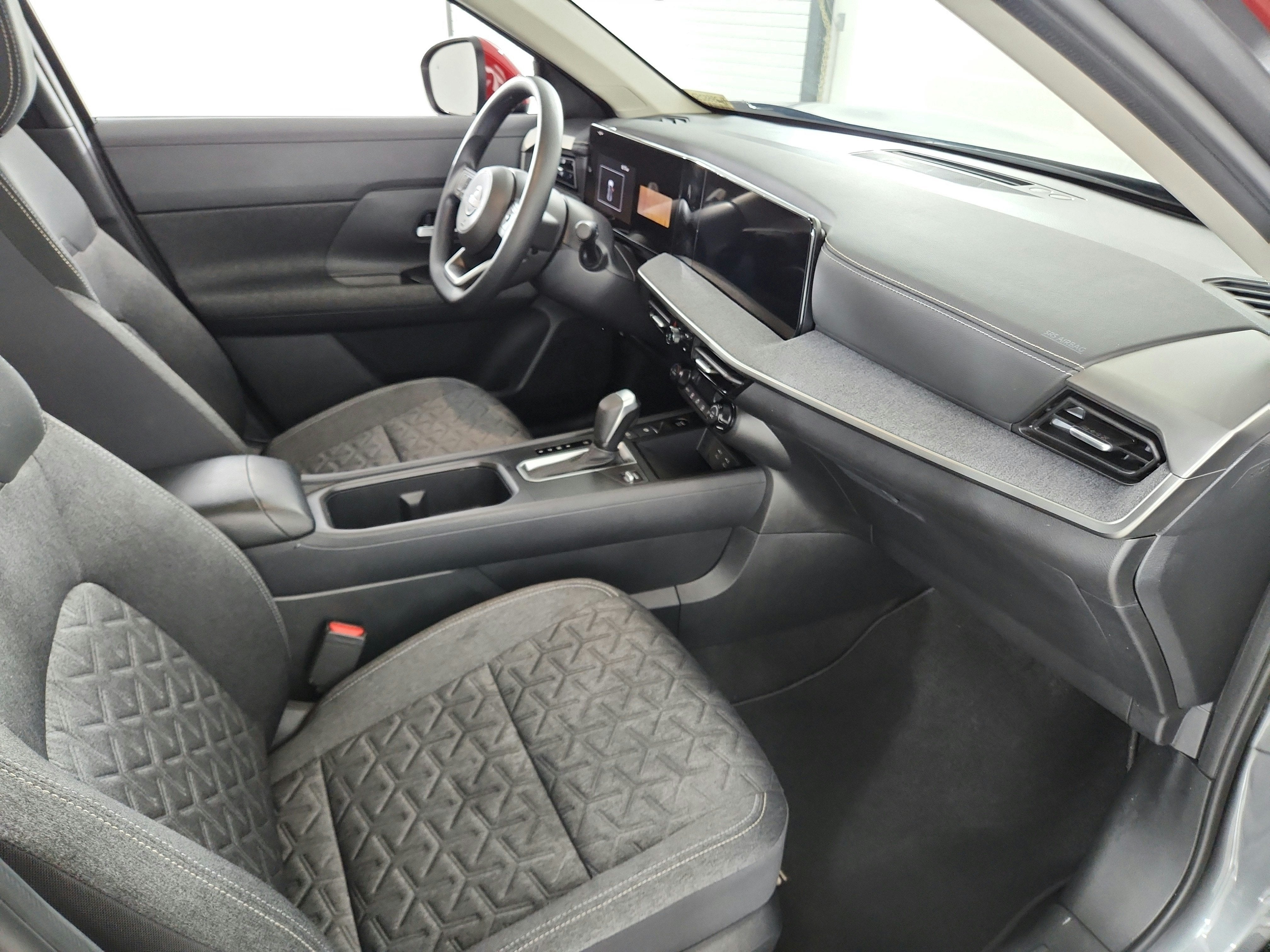 2026 Nissan Kicks SV AWD