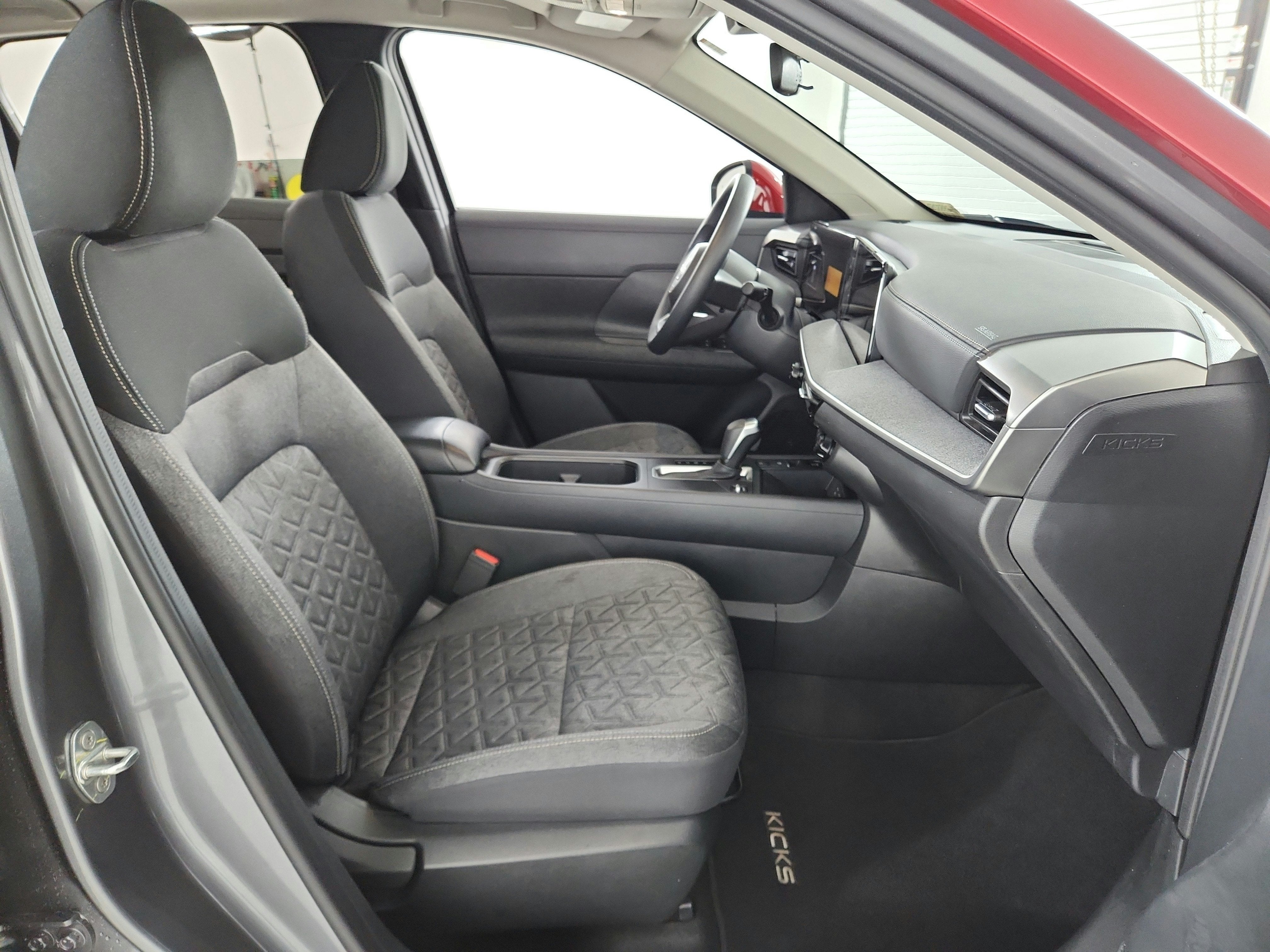 2026 Nissan Kicks SV AWD