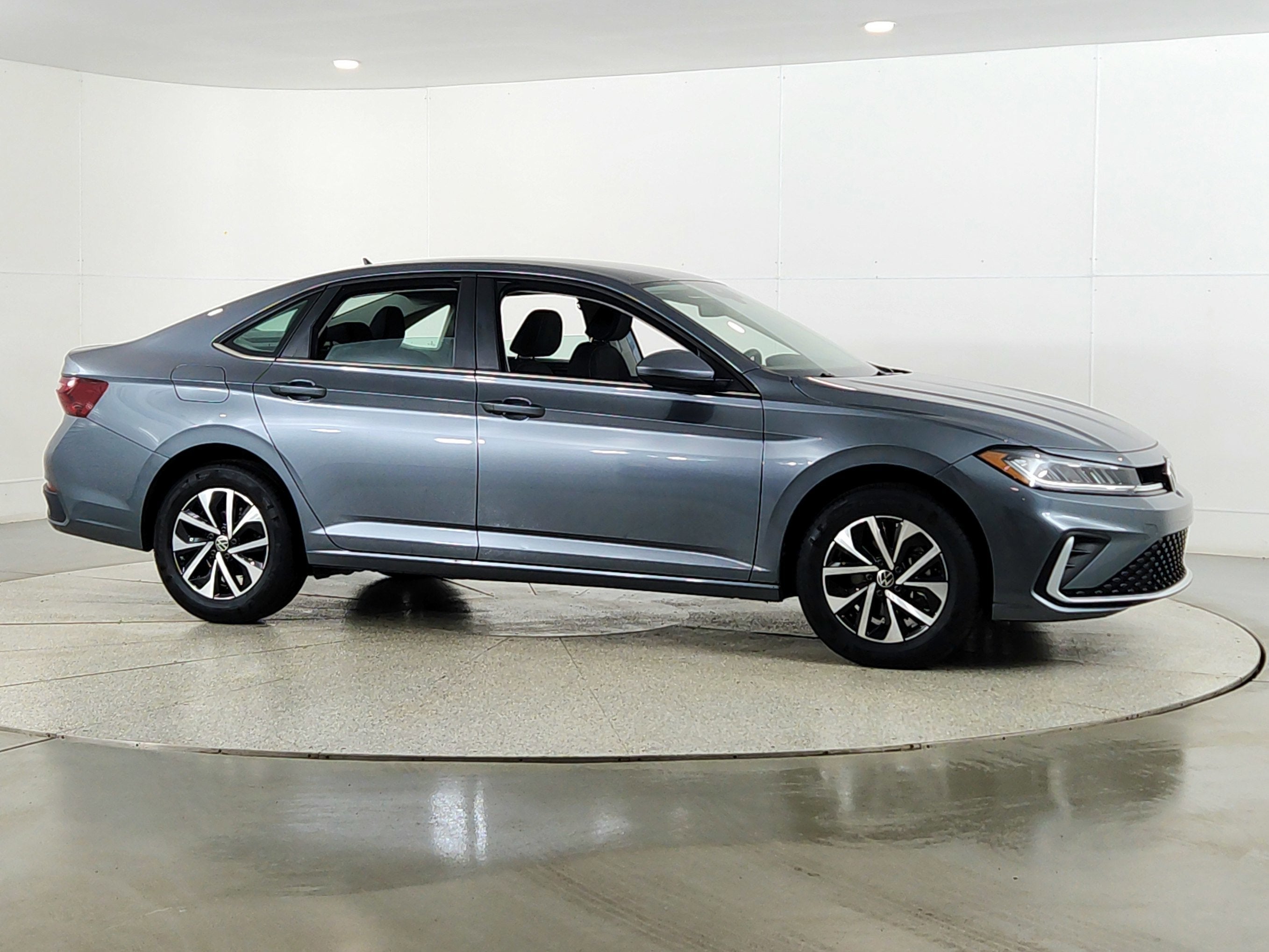 2025 Volkswagen Jetta S