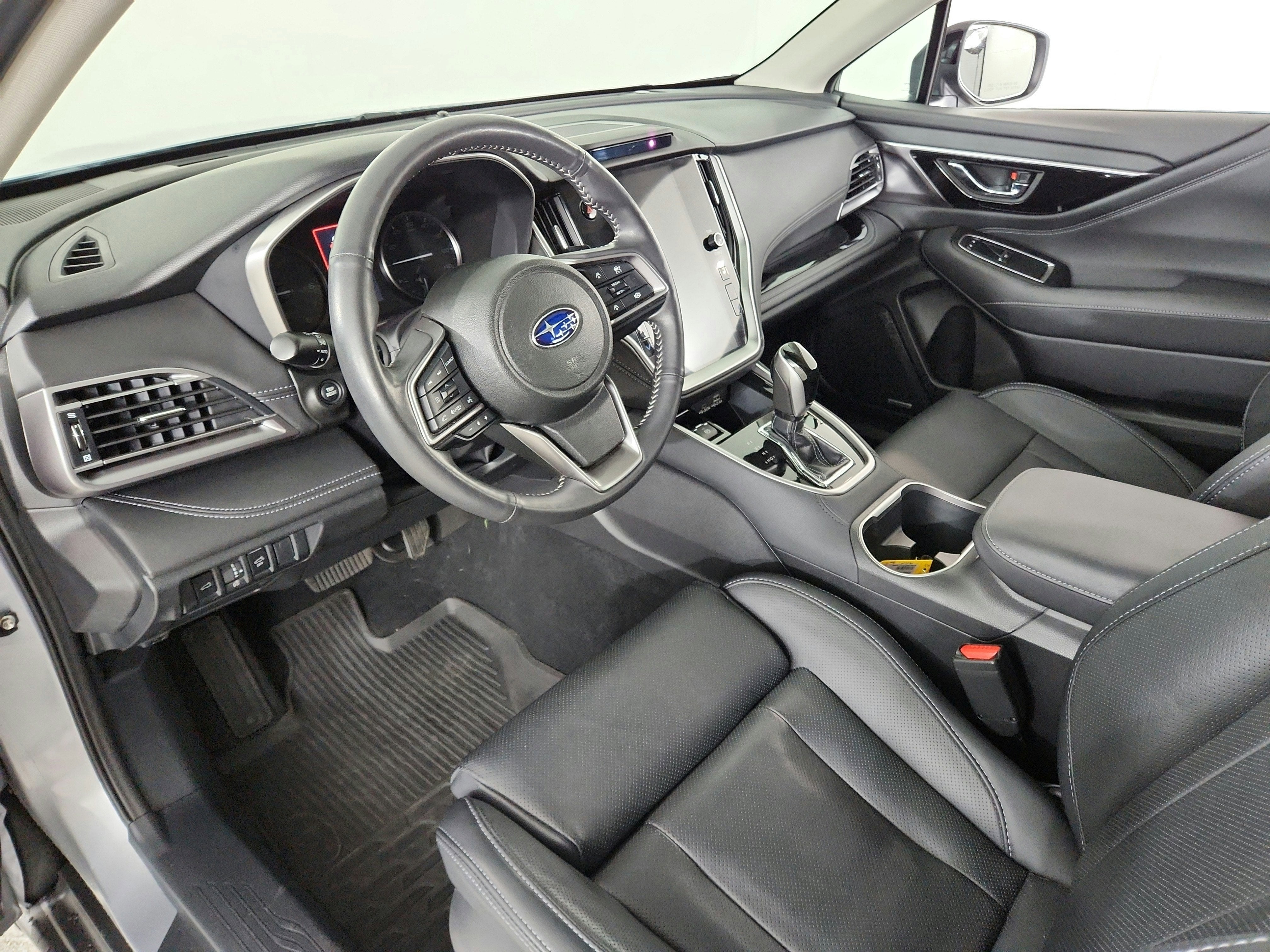 2025 Subaru Outback Touring