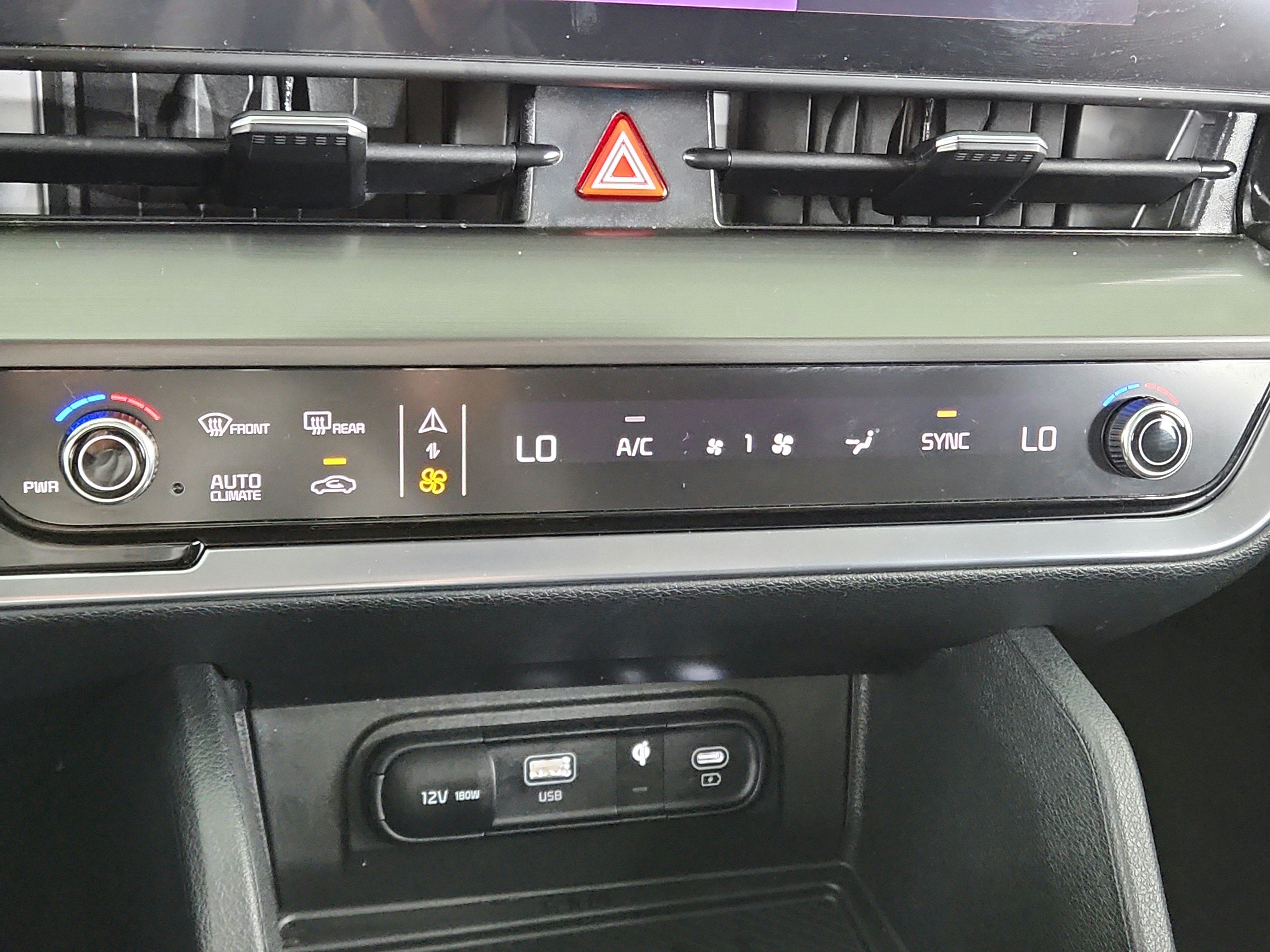 2025 Kia Sportage EX FWD