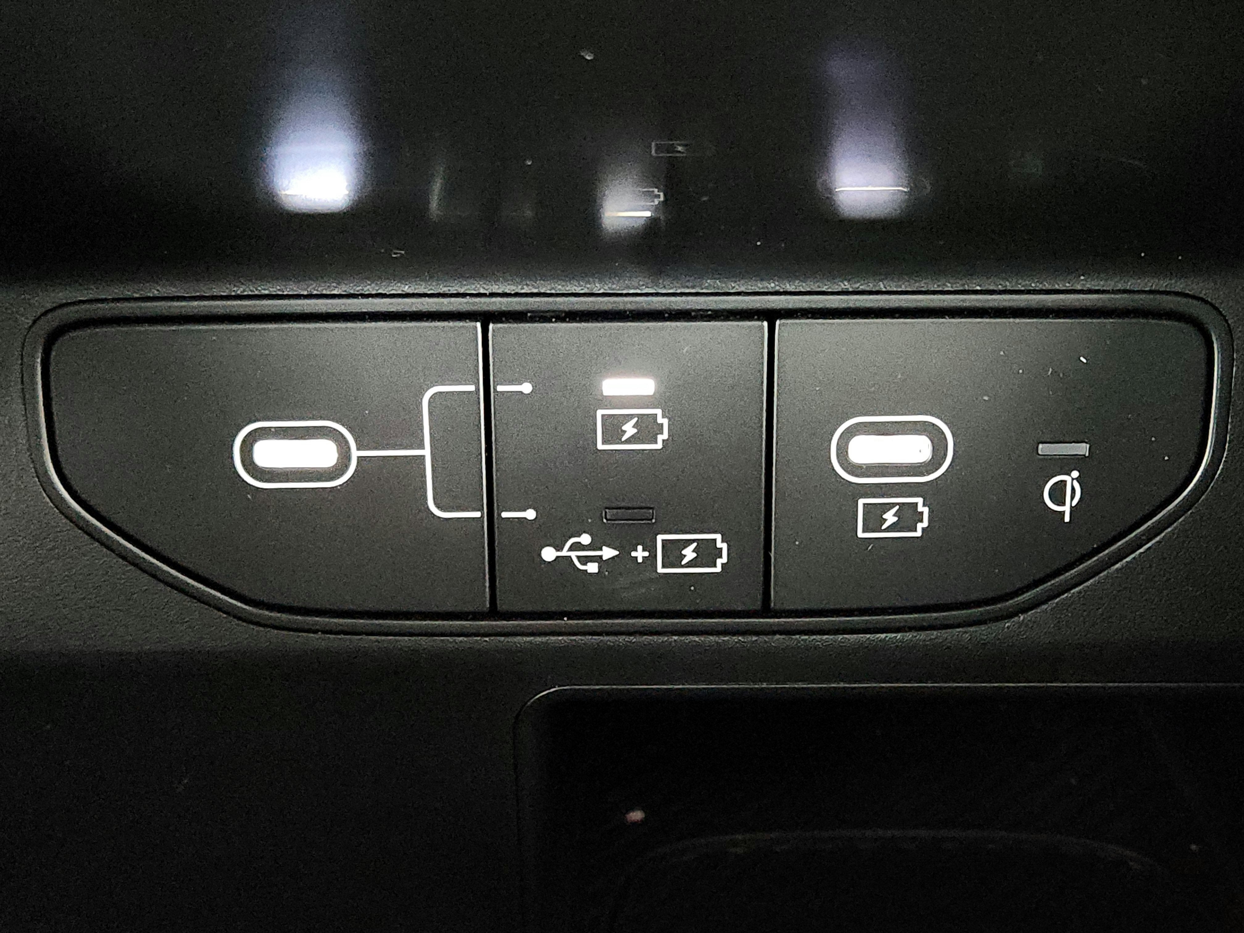 2024 Kia Sorento X-Line EX