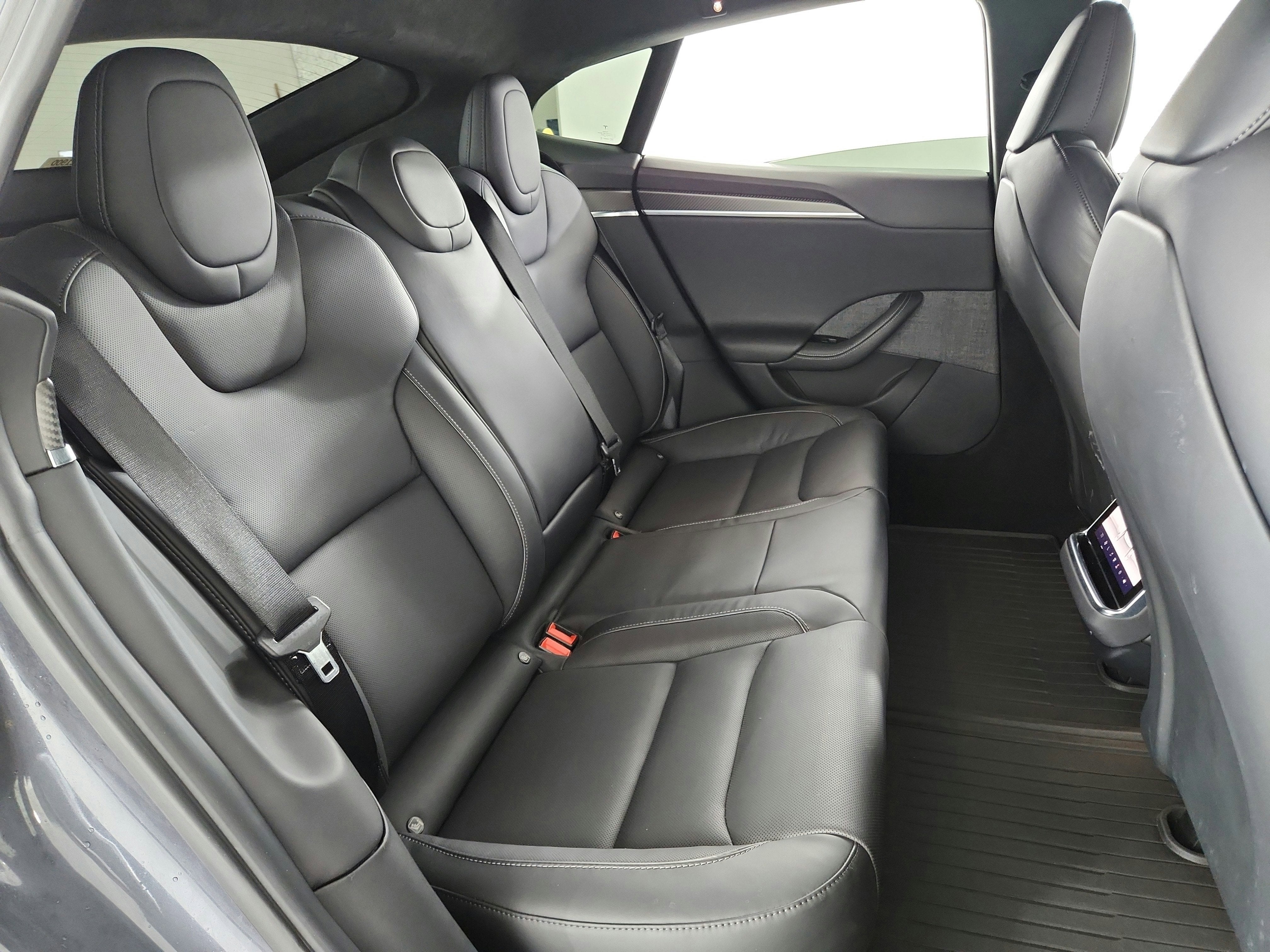 2021 Tesla Model S Plaid