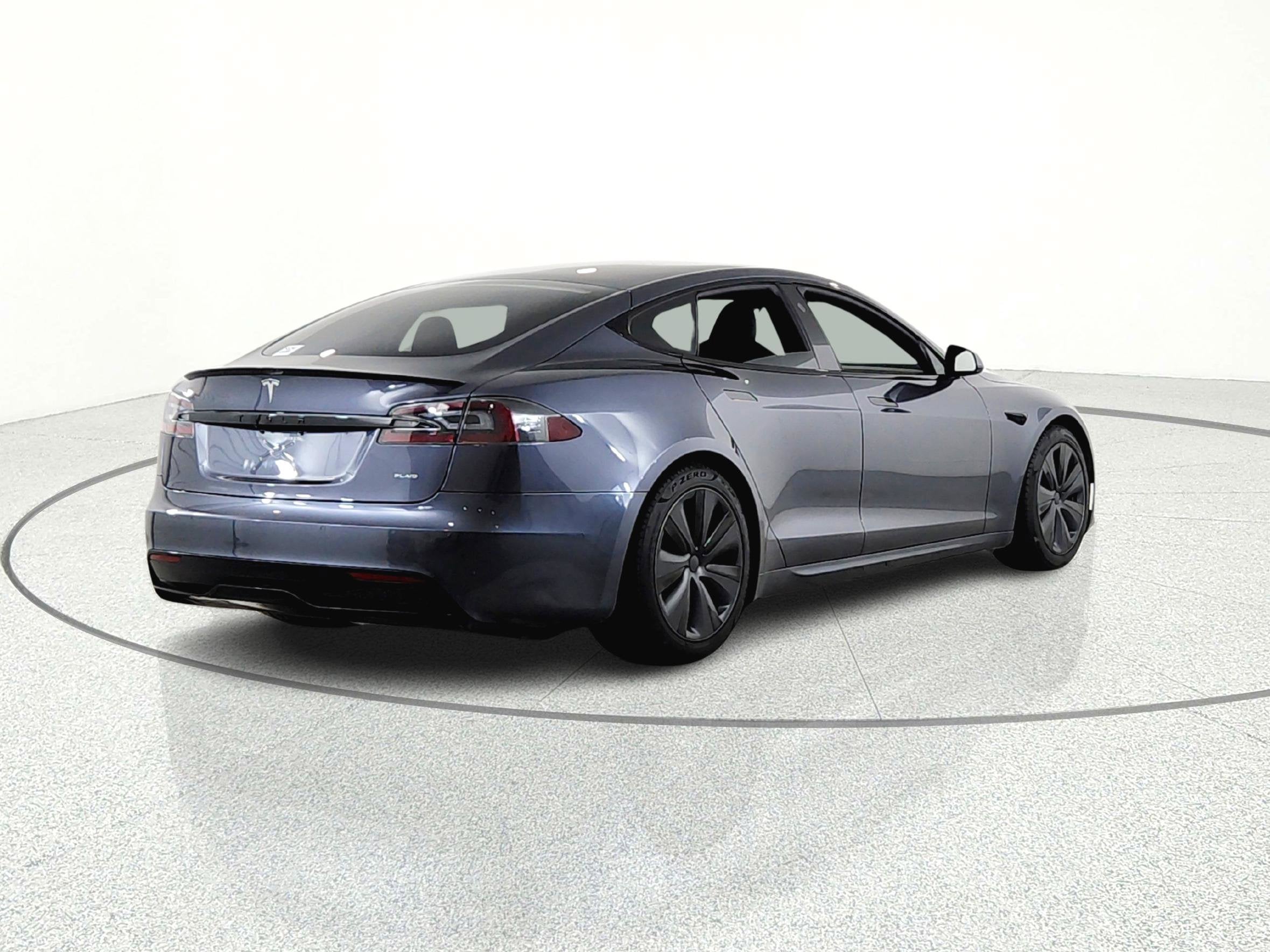 2021 Tesla Model S Plaid