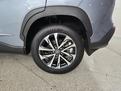 2024 Toyota Corolla Cross XLE