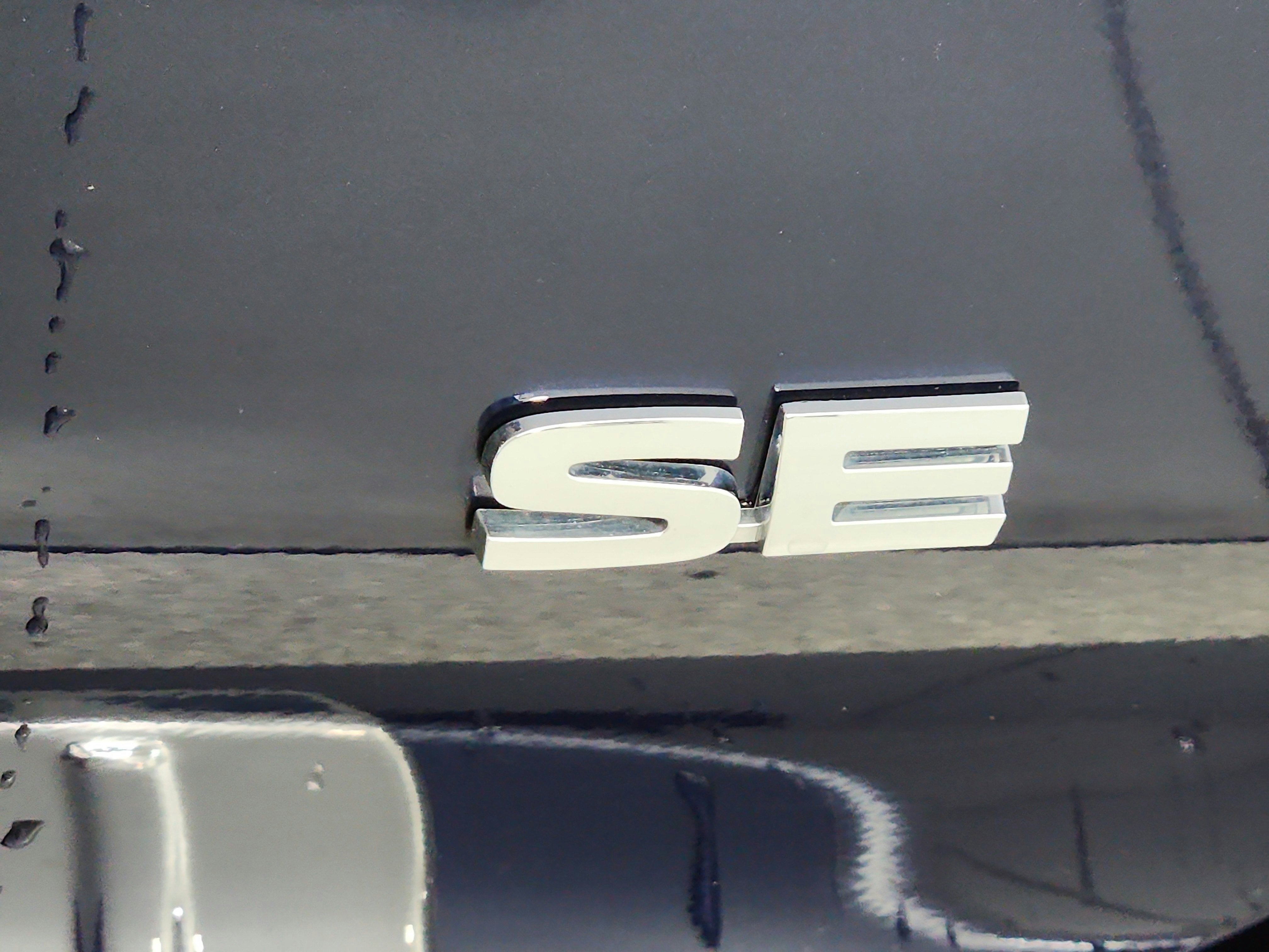 2023 Mitsubishi Outlander Base