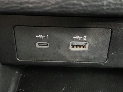 2023 Mitsubishi Outlander Base