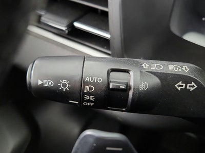 2023 Mitsubishi Outlander Base