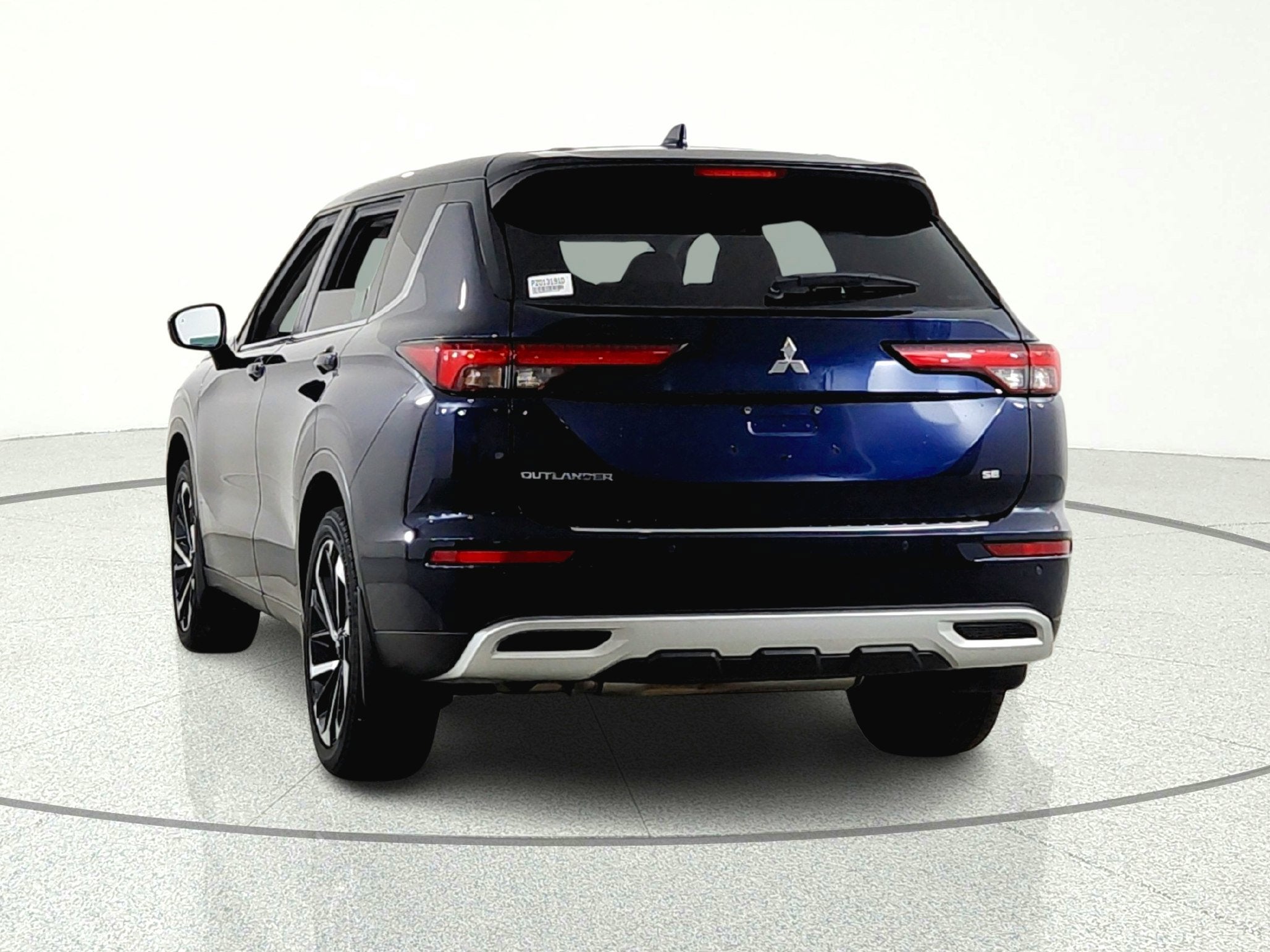 2023 Mitsubishi Outlander Base