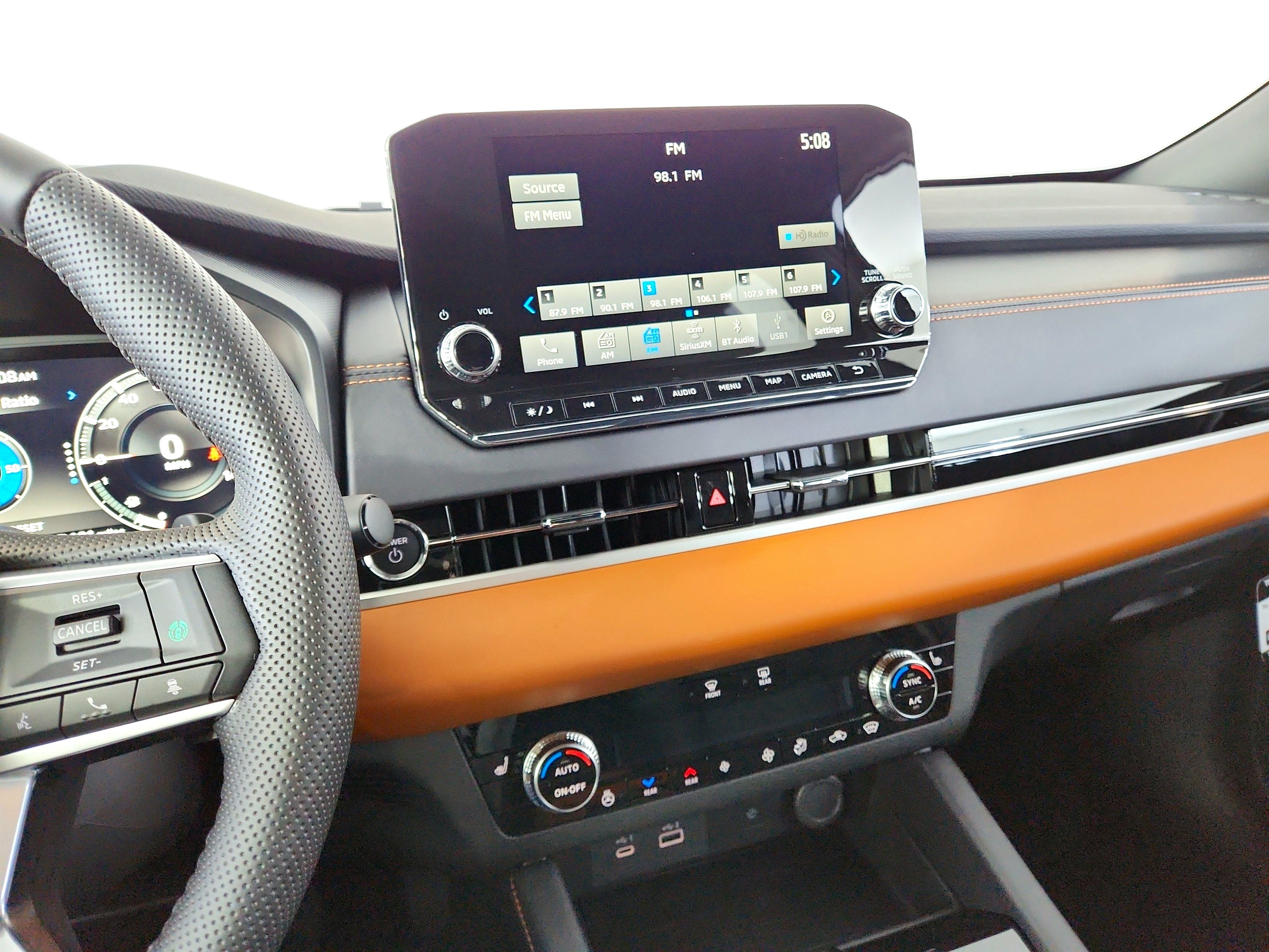 2025 Mitsubishi Outlander PHEV Base