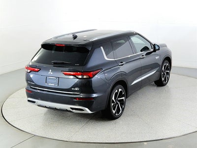 2025 Mitsubishi Outlander PHEV Base