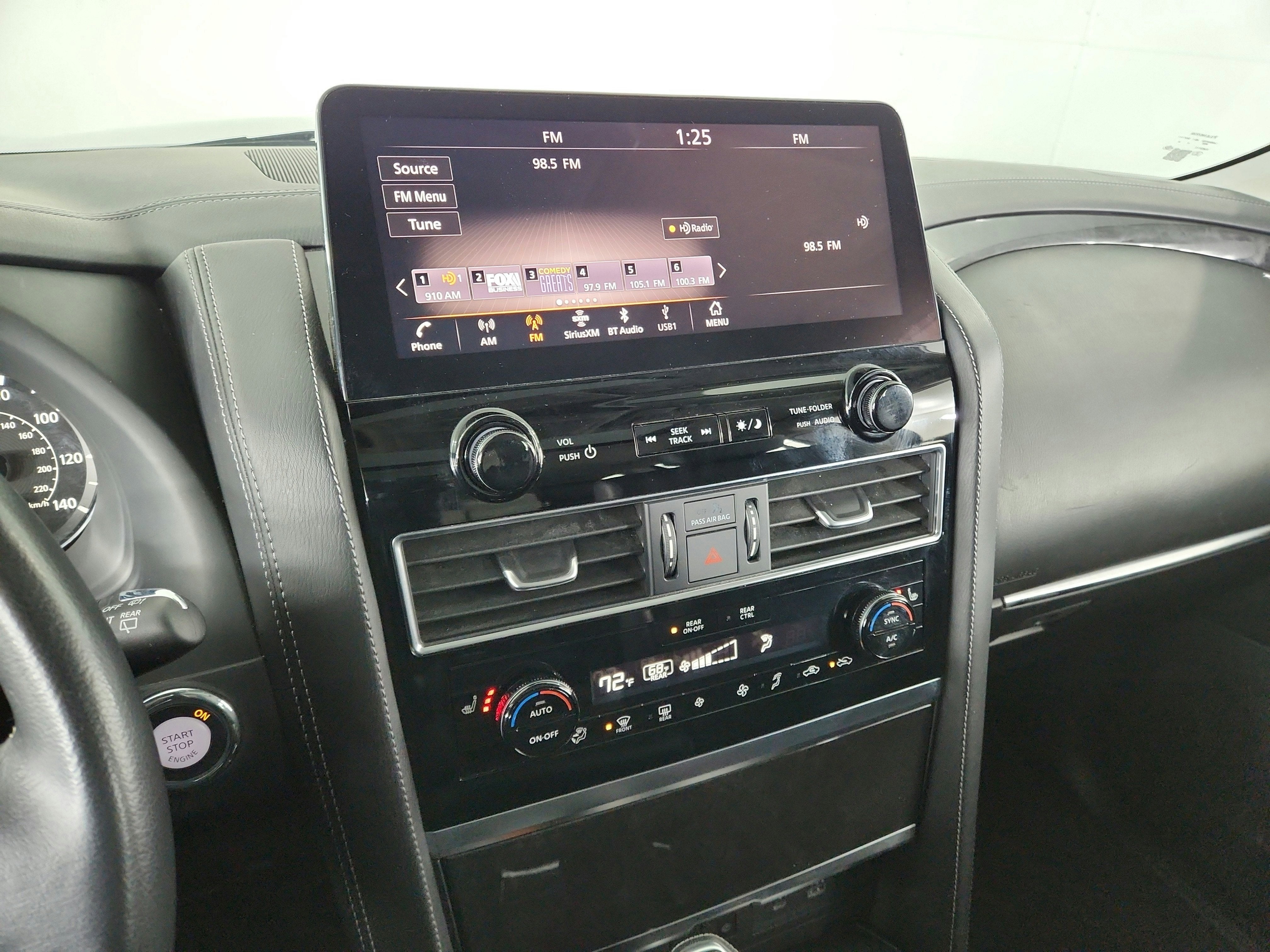 2024 INFINITI QX80 LUXE