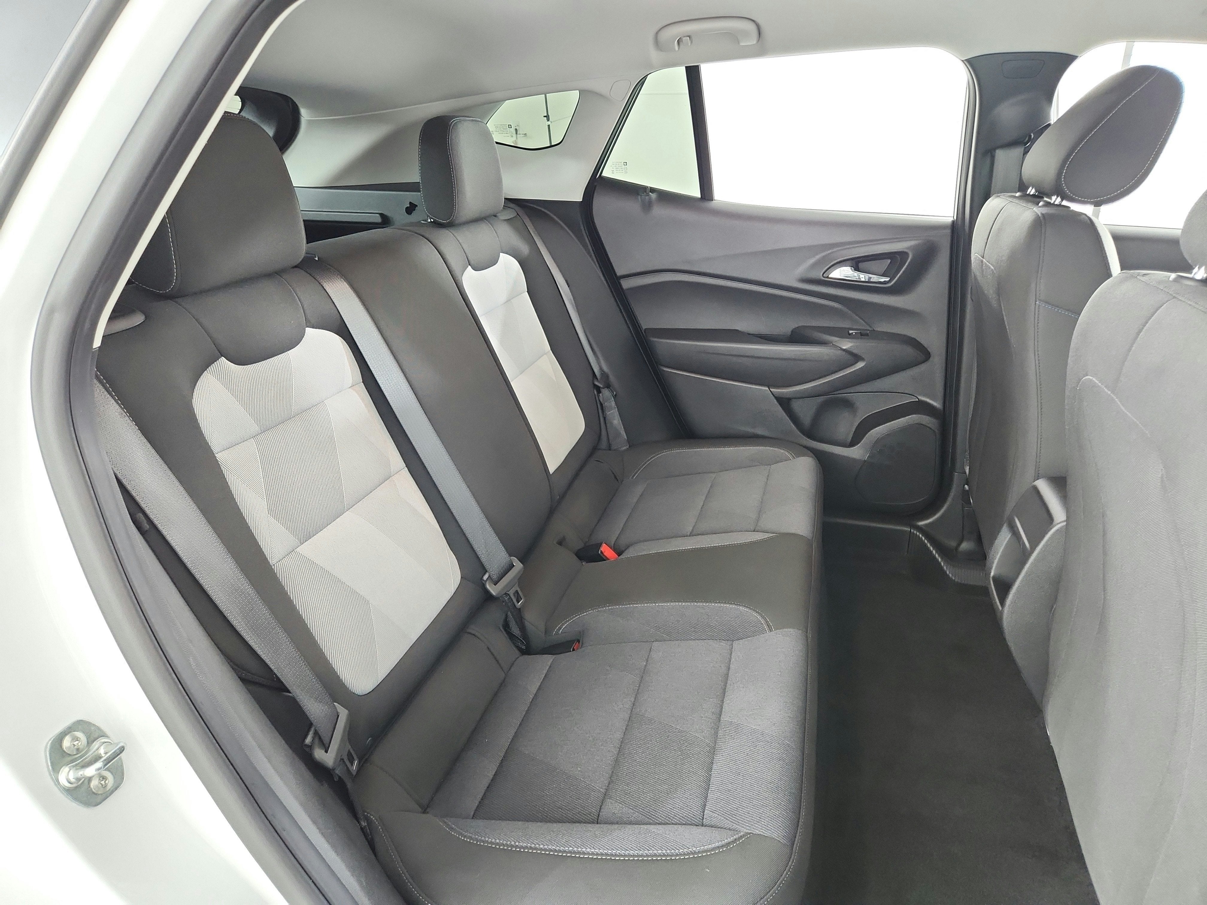 2025 Chevrolet Trax FWD 4dr LS