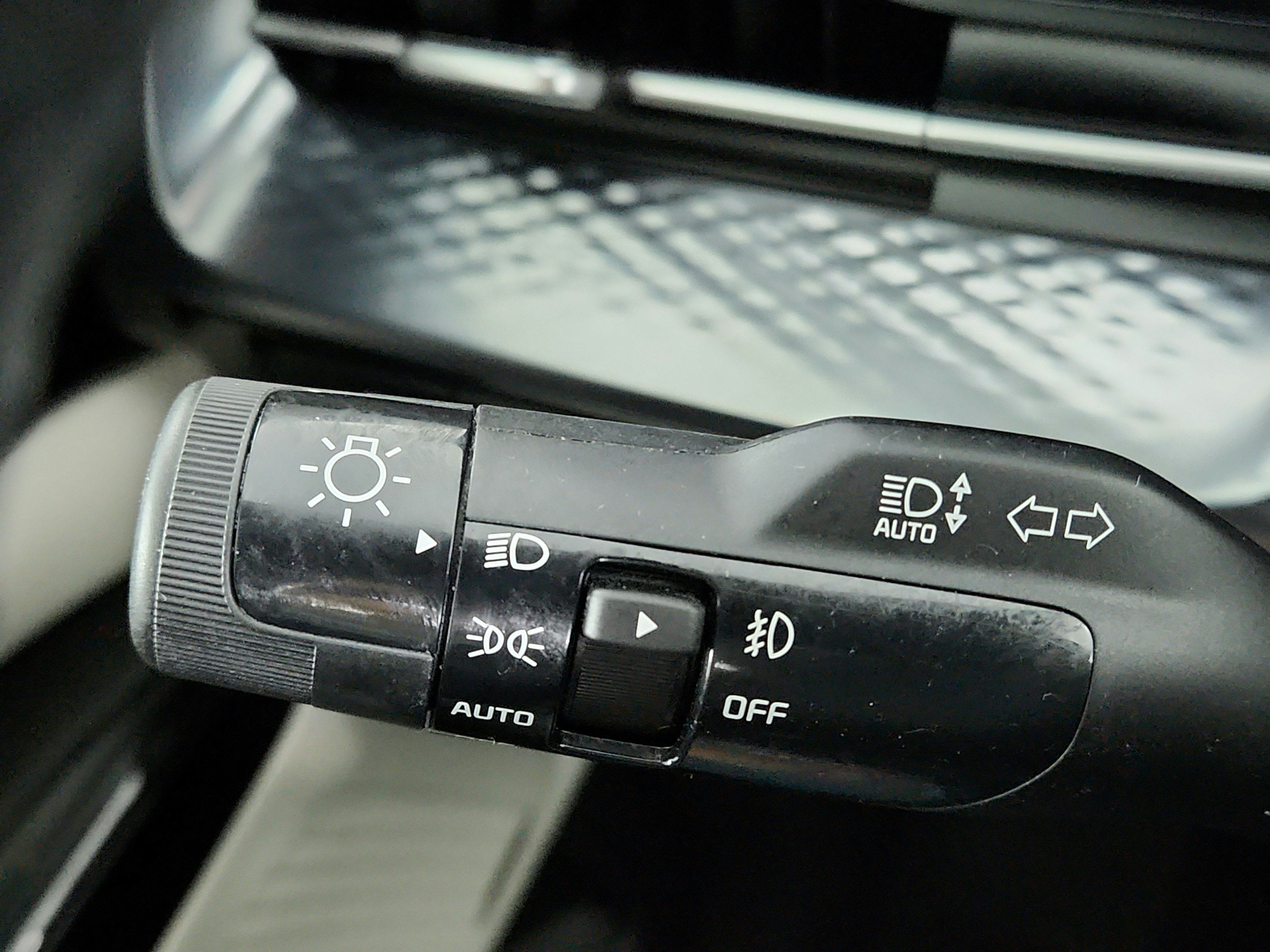 2024 Kia Carnival MPV SX Prestige FWD