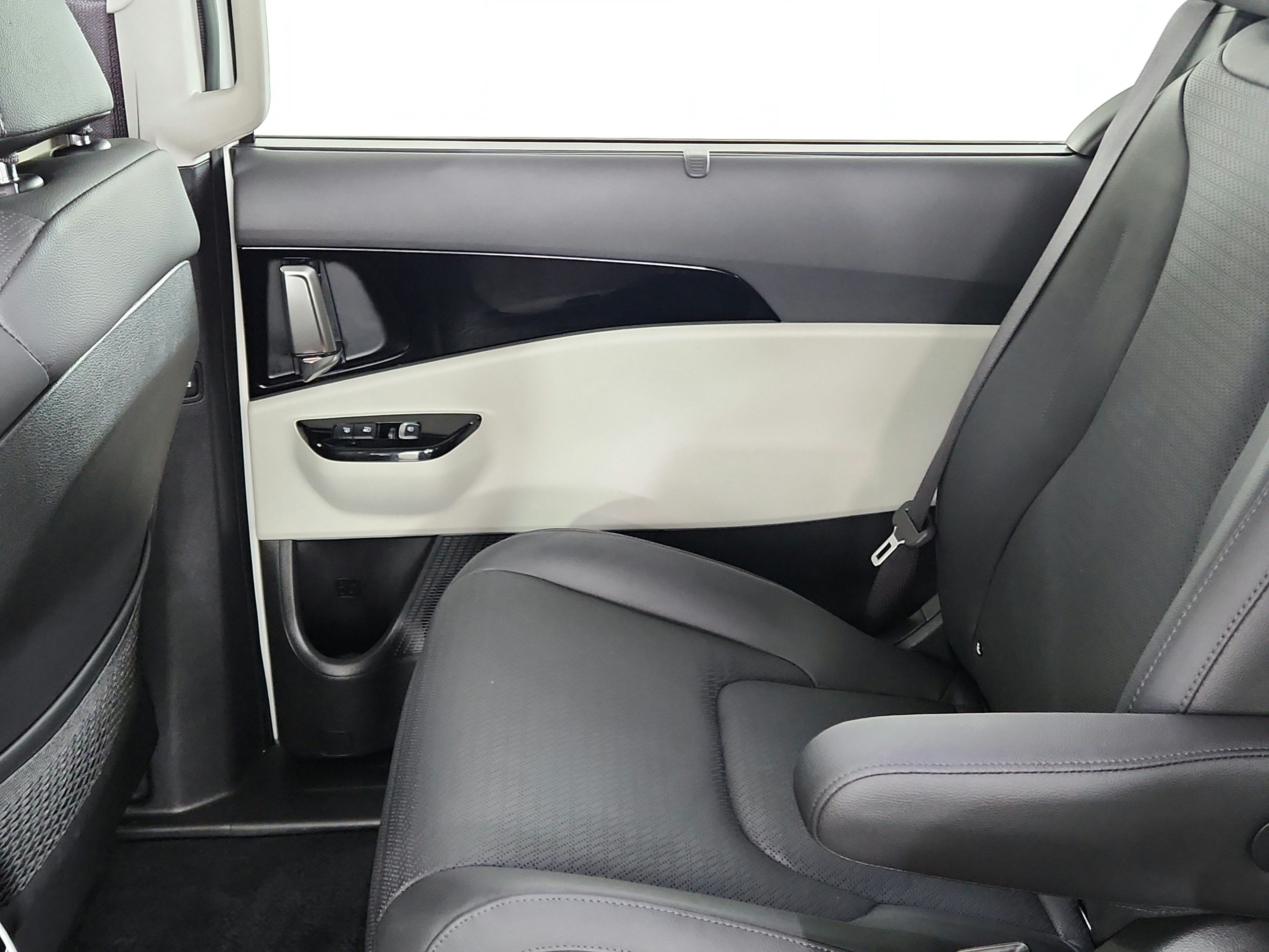 2024 Kia Carnival MPV SX Prestige FWD