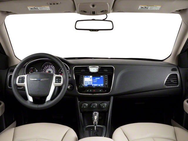 2013 Chrysler 200 Limited