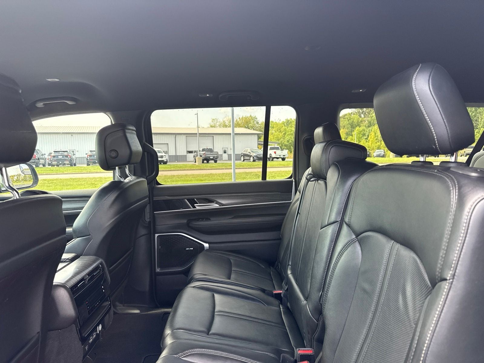 2024 Jeep Wagoneer L Series II