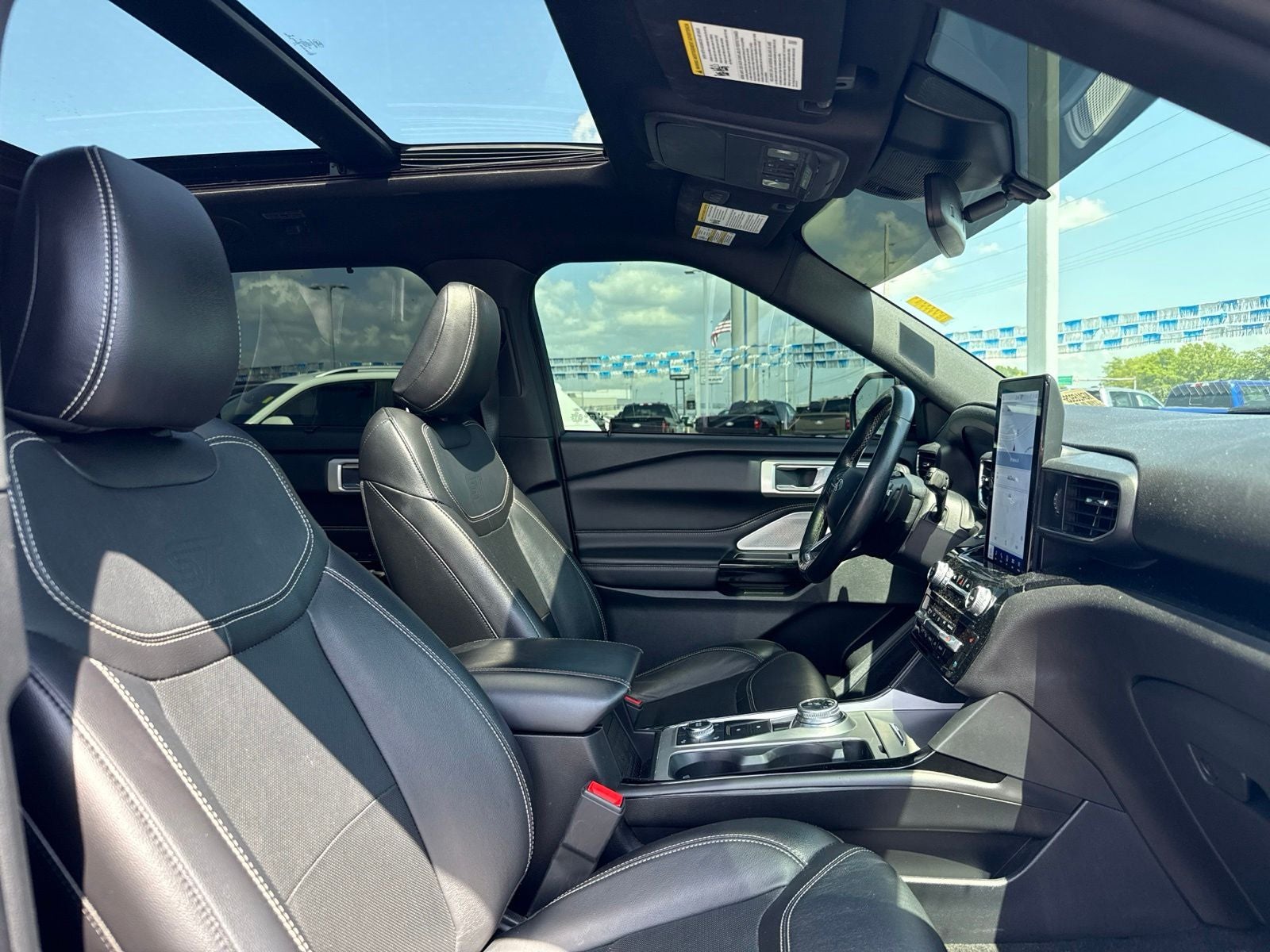 2022 Ford Explorer ST