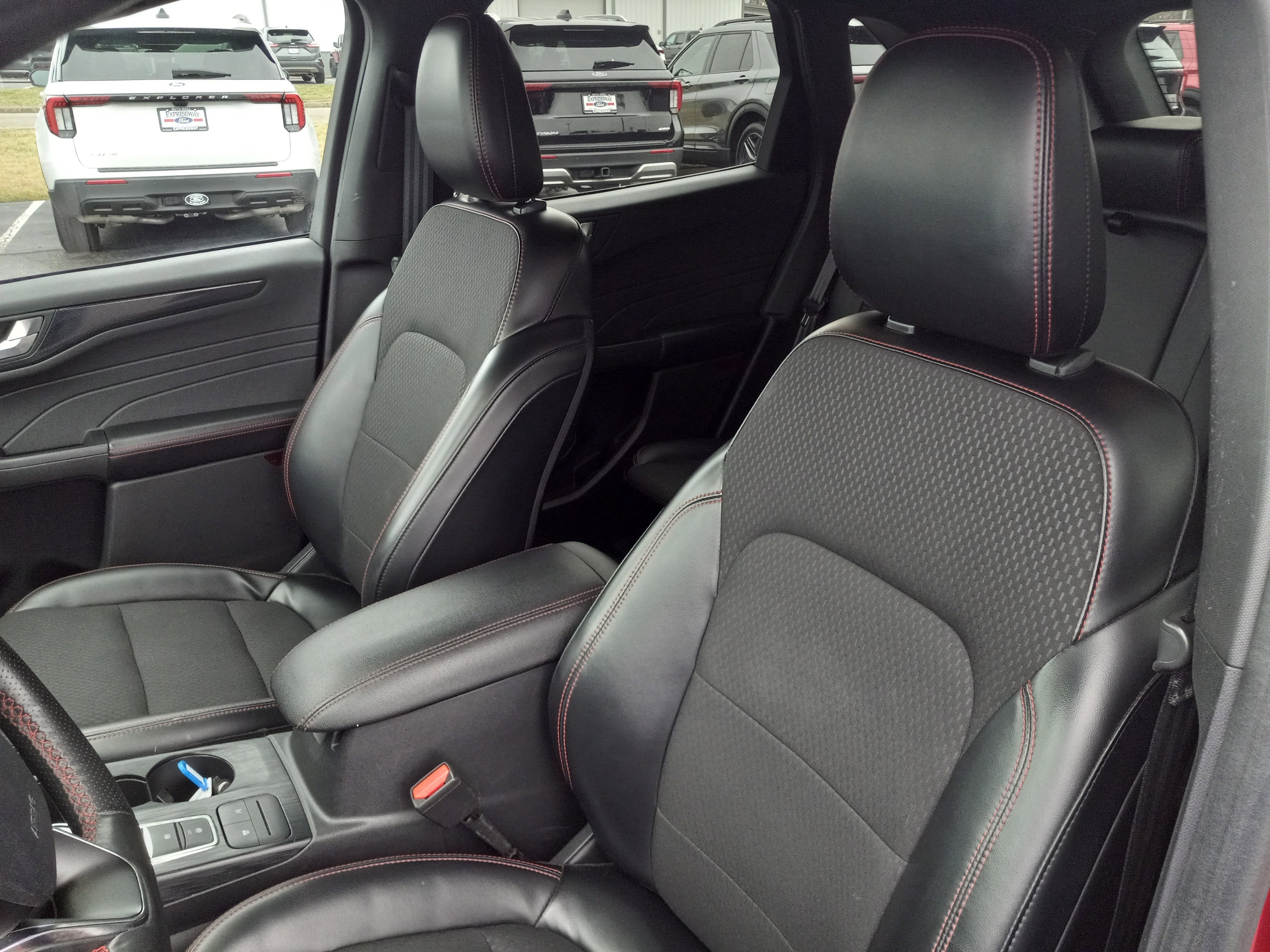 2024 Ford Escape ST-Line