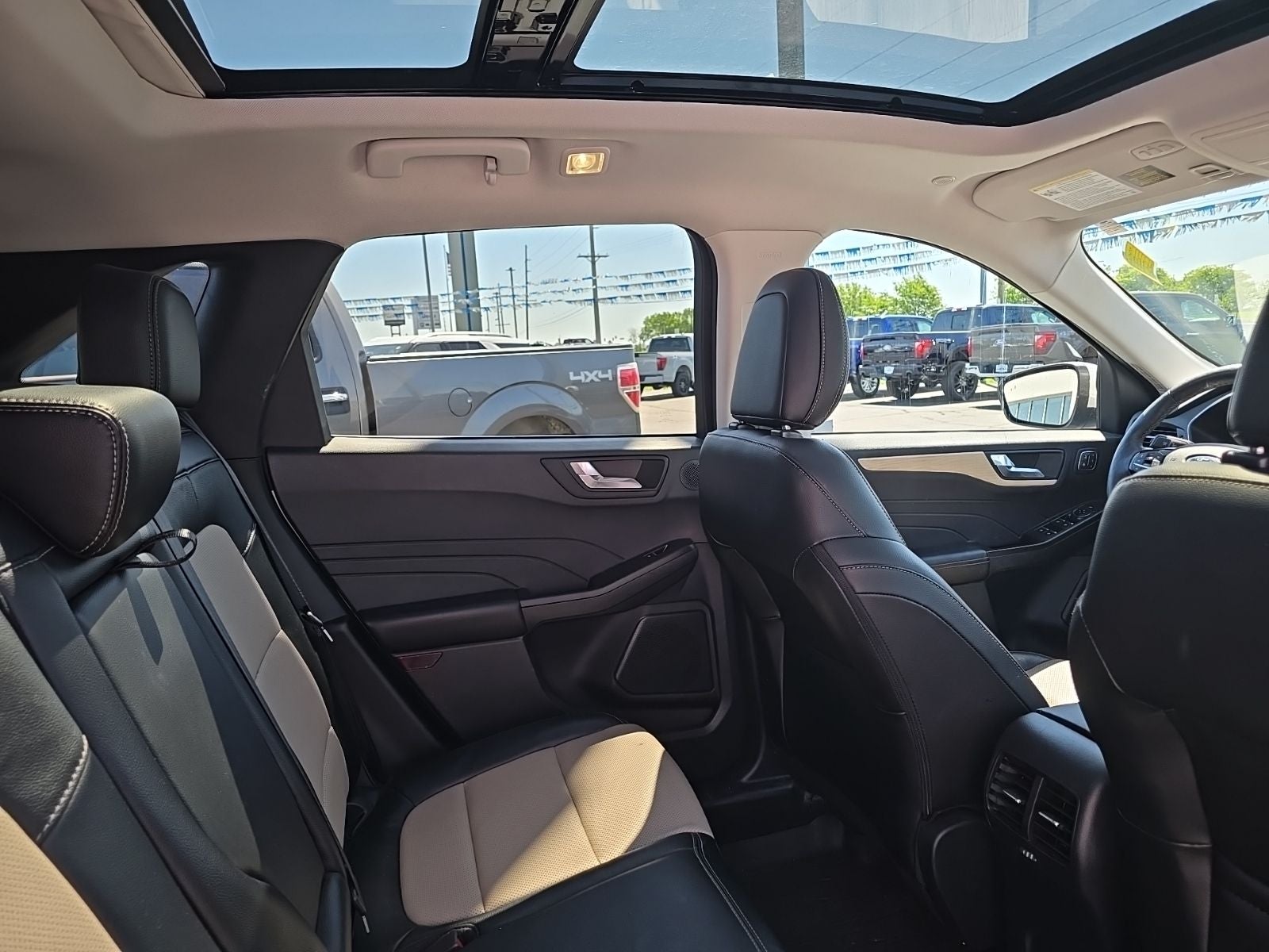 2021 Ford Escape Titanium