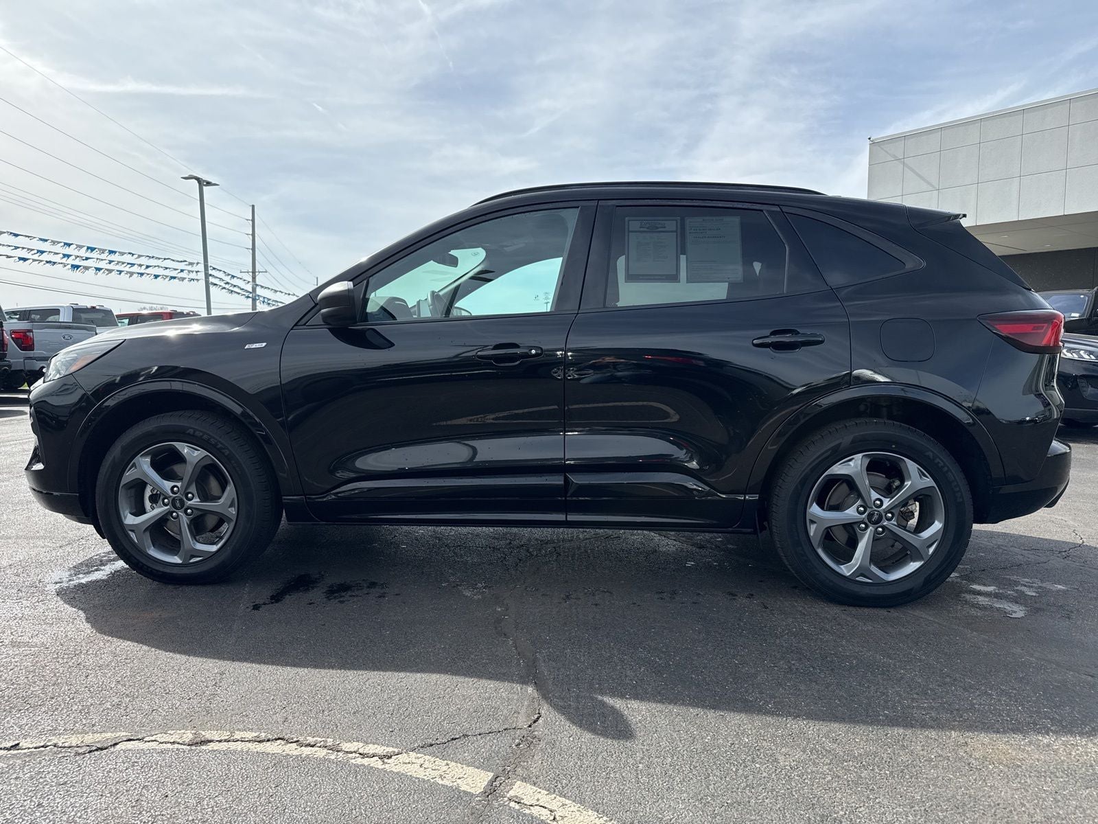 2024 Ford Escape ST-Line