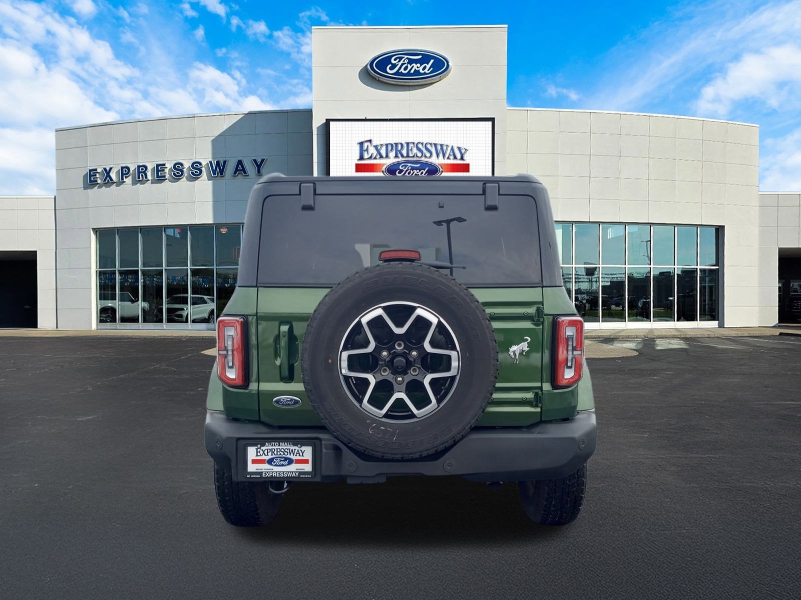 2025 Ford Bronco Outer Banks