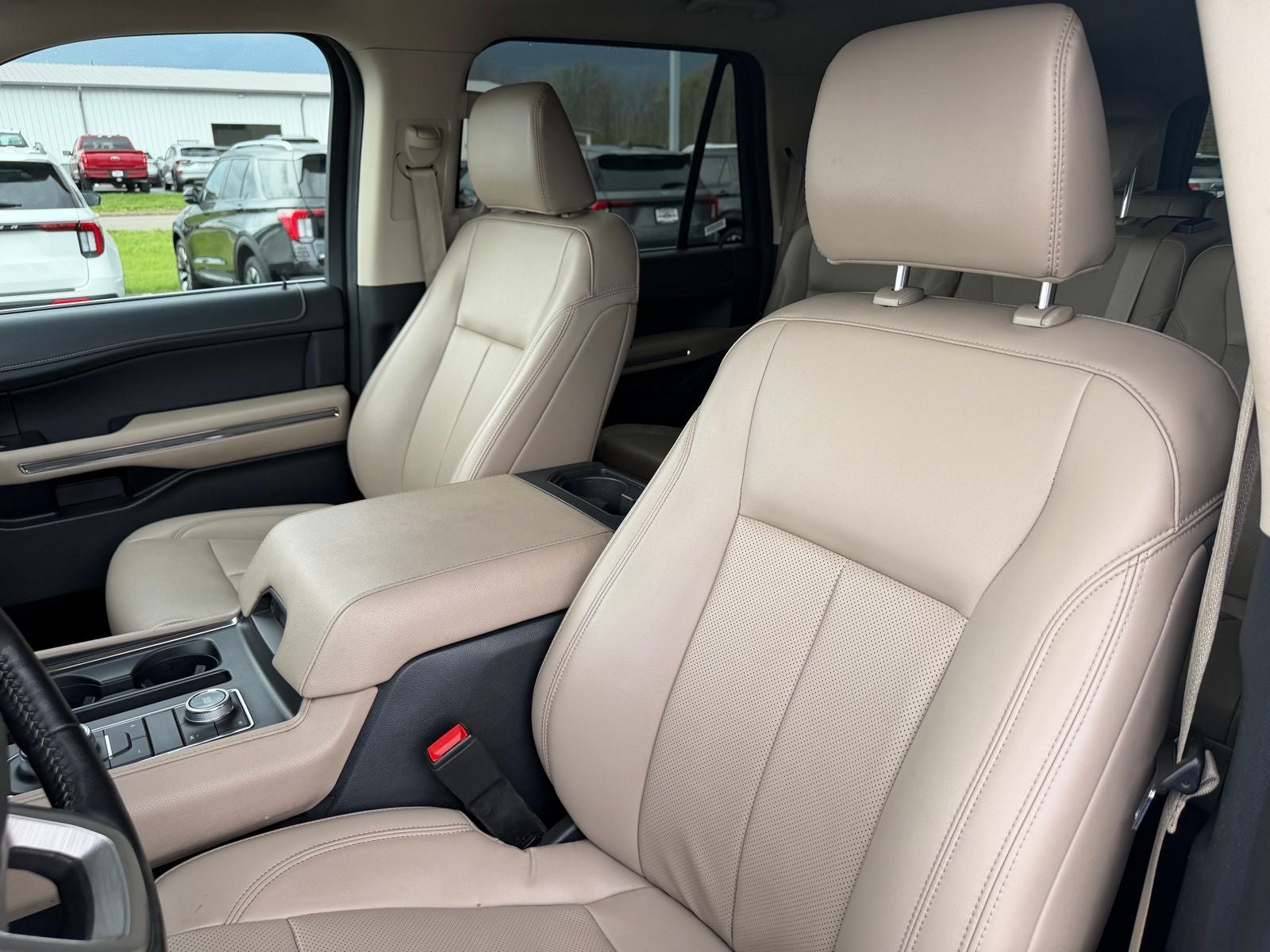 2024 Ford Expedition Max XLT