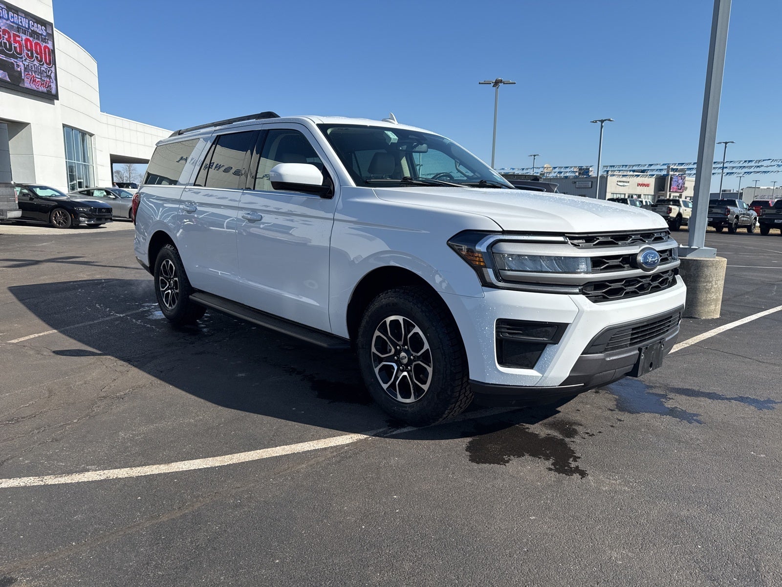 2024 Ford Expedition Max XLT