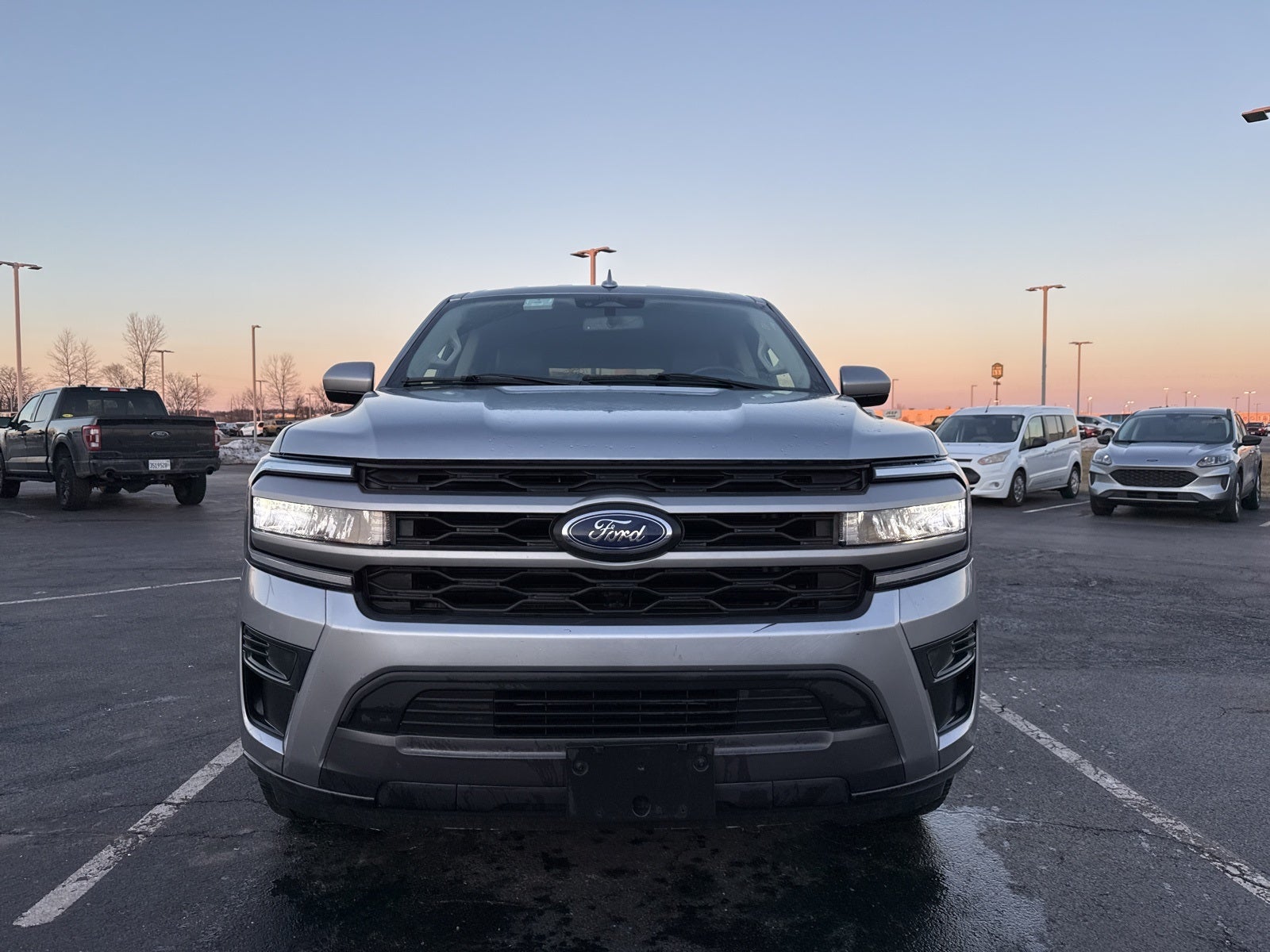 2024 Ford Expedition Max XLT