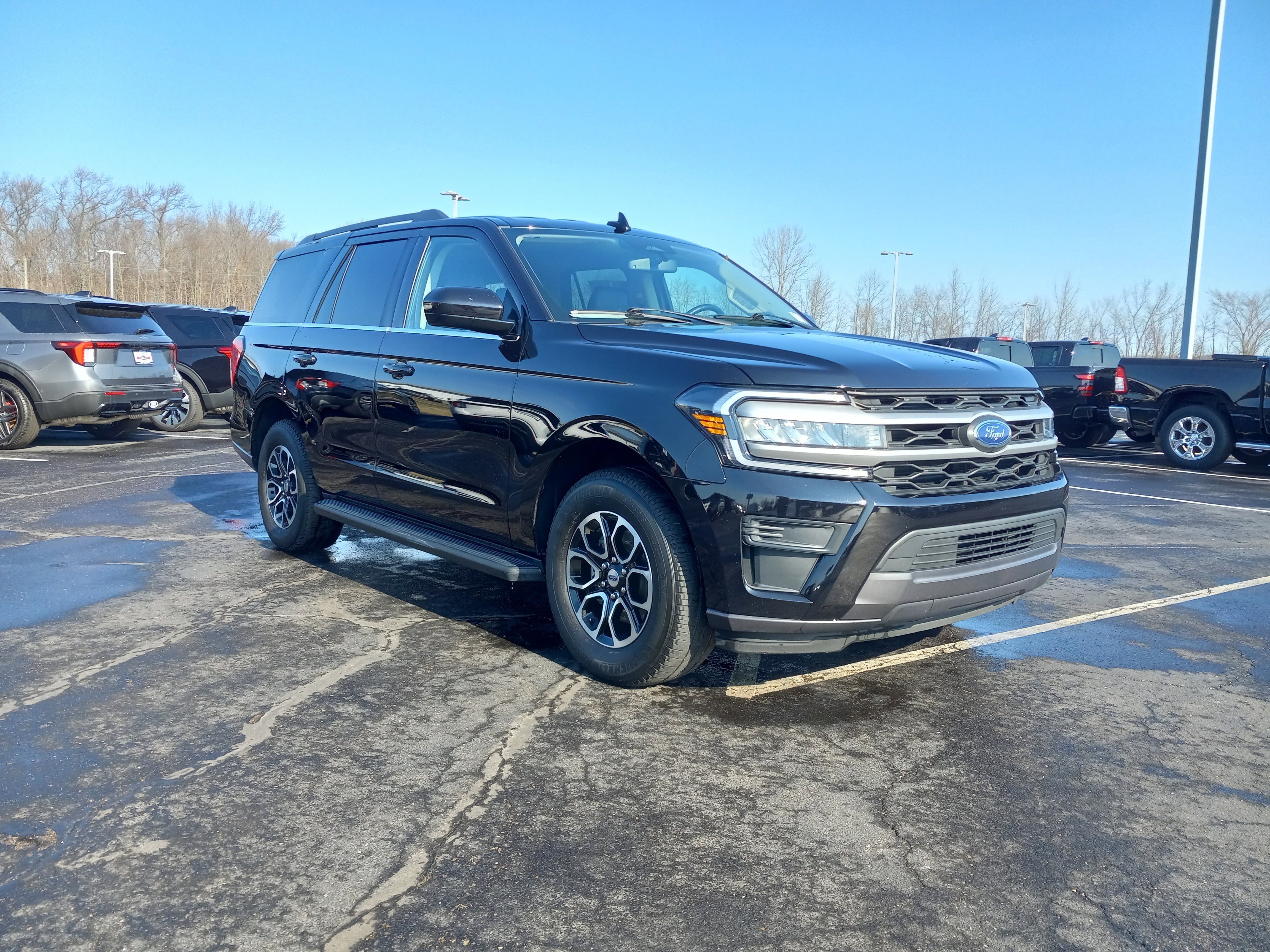 2024 Ford Expedition XLT