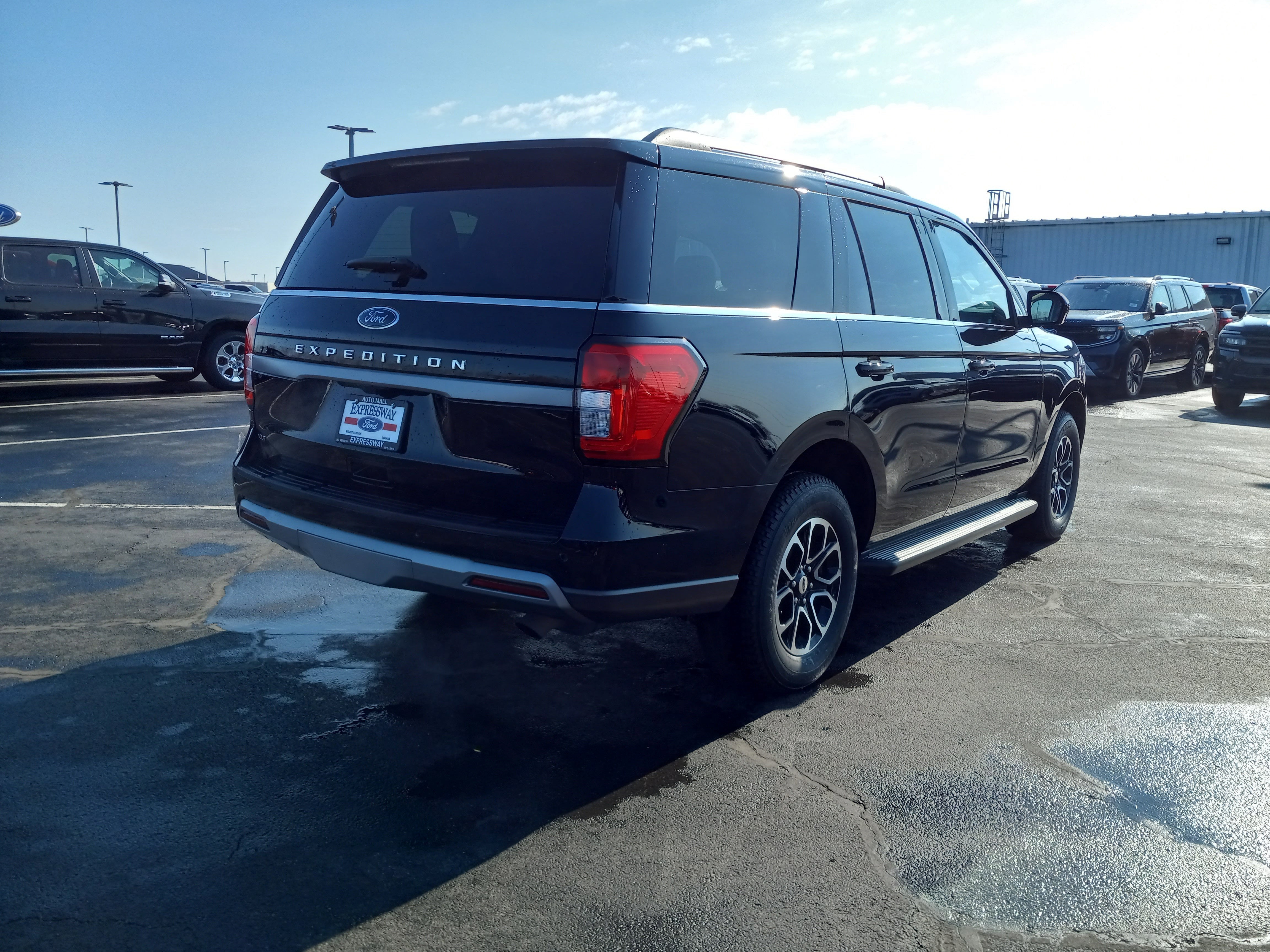 2024 Ford Expedition XLT