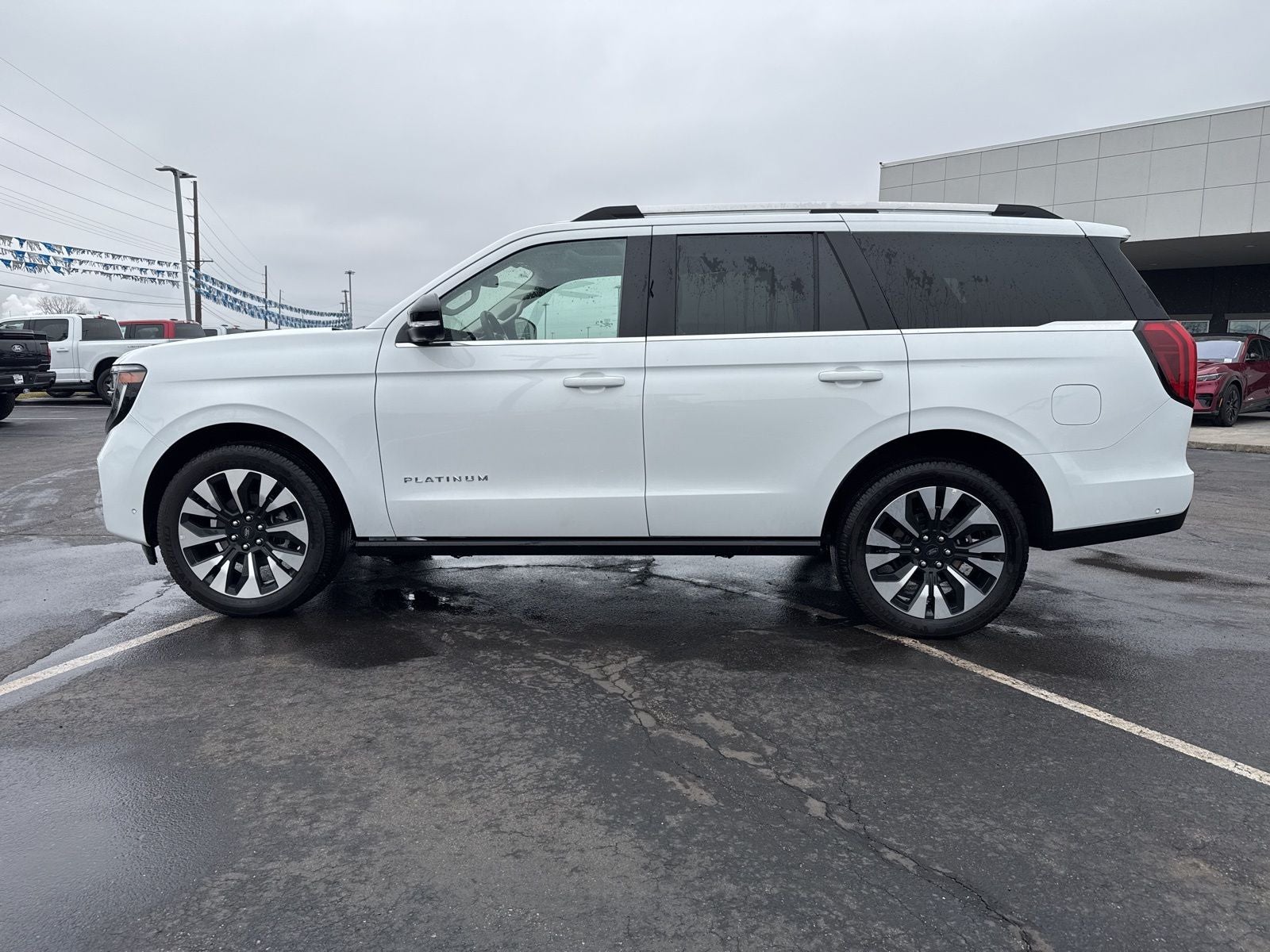 2025 Ford Expedition Platinum