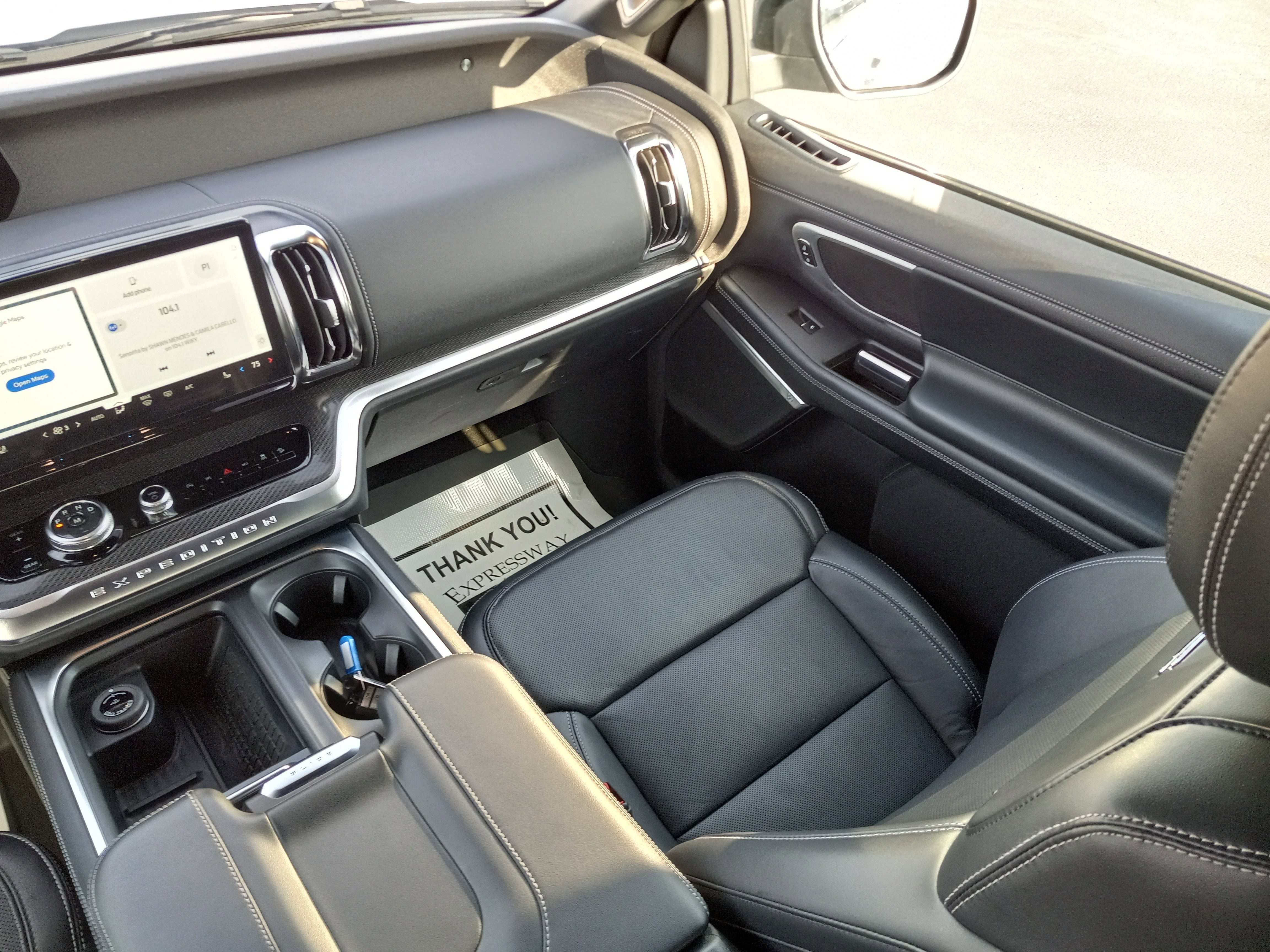 2025 Ford Expedition Platinum