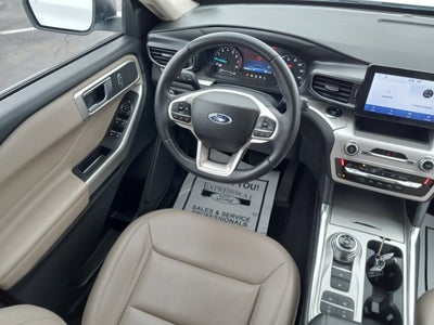 2024 Ford Explorer XLT