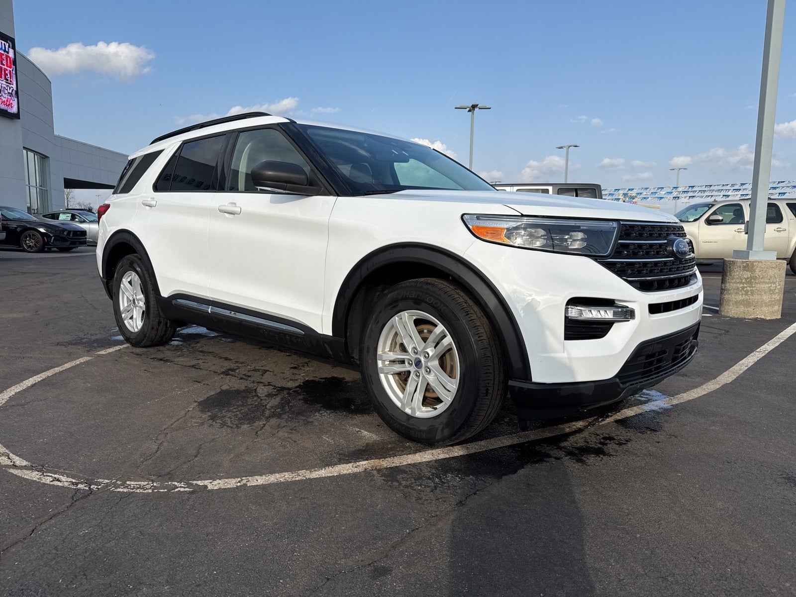 2024 Ford Explorer XLT